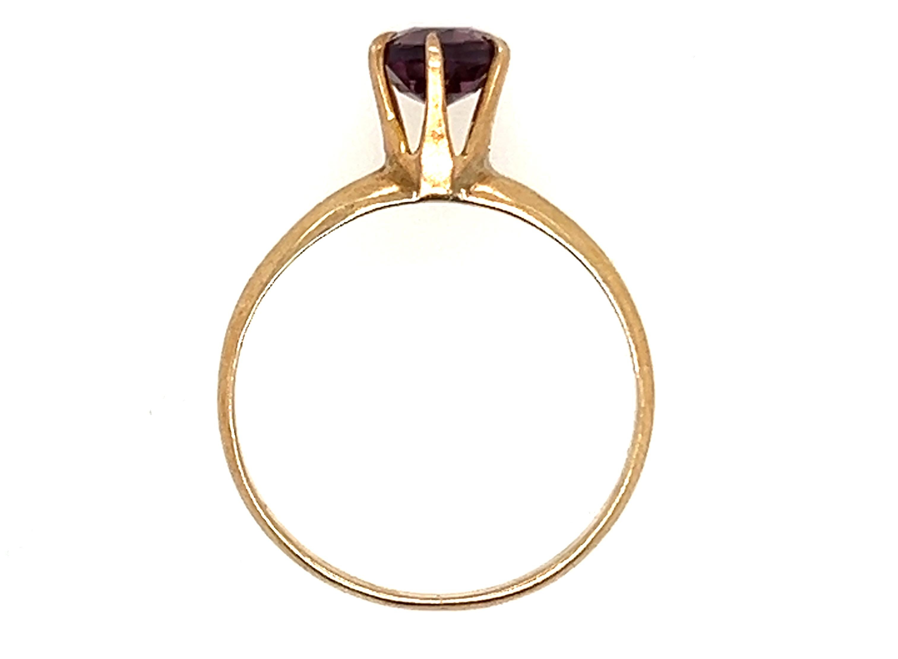 Genuine Original Antique from 1880's-1890's Amethyst Ring .90ct Round Solitaire Original Victorian Antique Gold


Features a Genuine Natural .90ct Round Amethyst Gemstone Center

Classic 6 Prong Solitaire Engagement Ring

100% Natural Amethyst