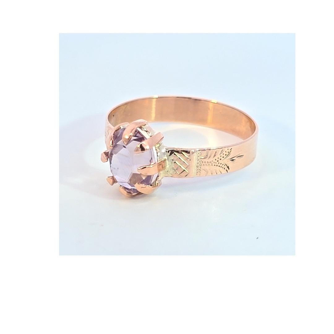 Viktorianischer Amethyst-Ring aus 10 Karat Roségold (Ovalschliff) im Angebot