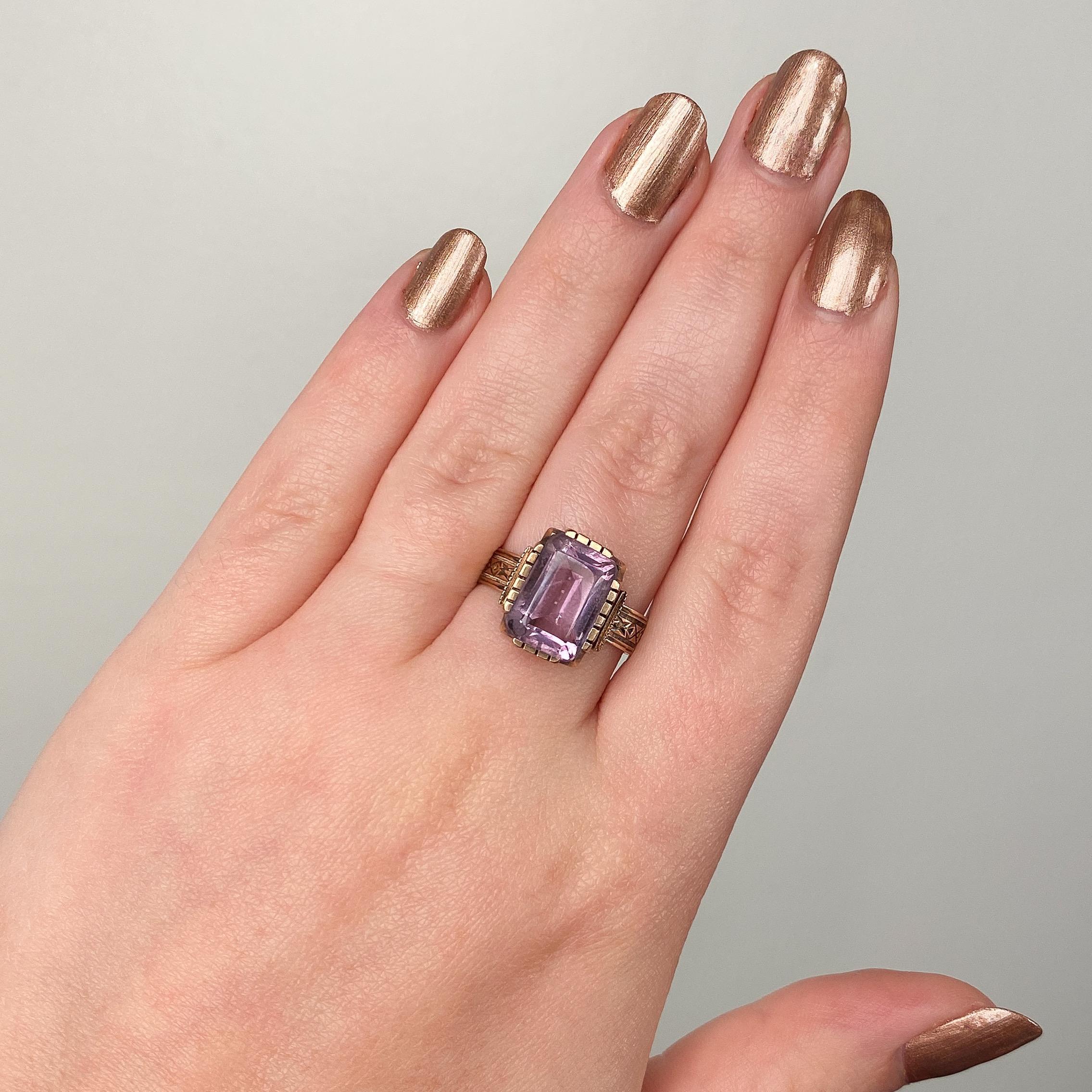 De las mujeres Anillo Victoriano de Amatista de Oro de 8ct en venta