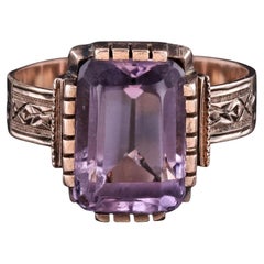 Bague victorienne en or 8ct avec améthyste