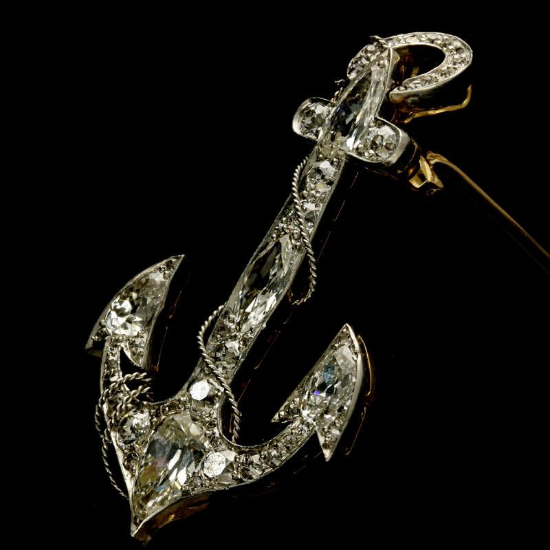 Victorian Anchor Old-Cut Diamond Set Brooch or Pendant In Good Condition In London, GB