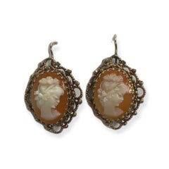 Victorian Antique 18K Yellow Gold Italian Carved Shell Cameo Vintage Earrings