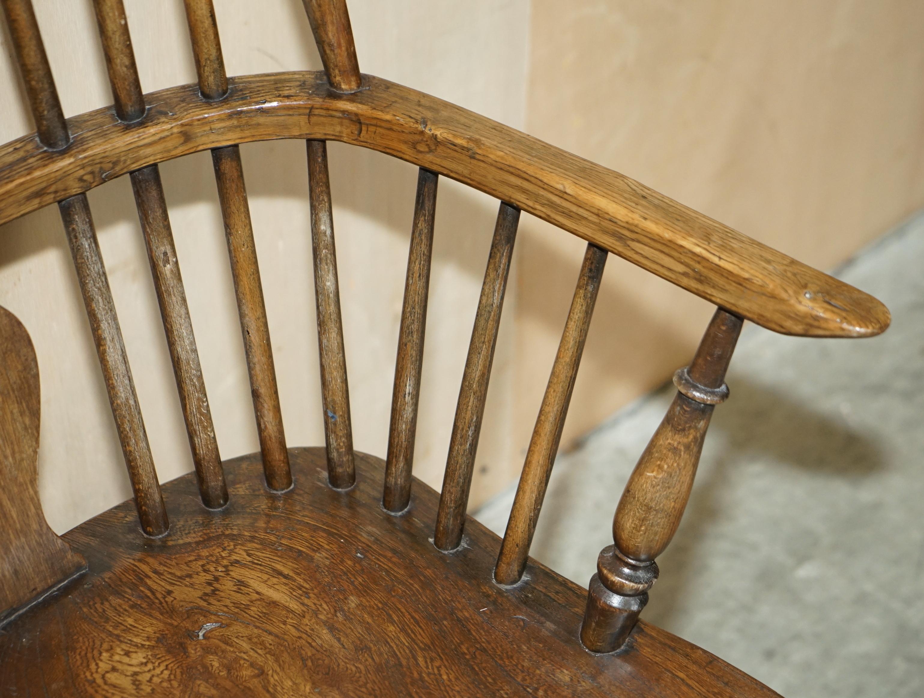 Victorian Antique 19th Century Elm Wheel Hoop Back West Country Windsor Armchair For Sale 6