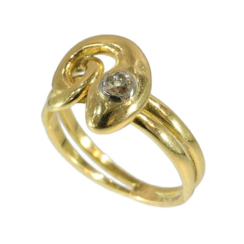 Victorian Antique .25 Carat Diamond and 18 Karat Yellow Gold Coiled Snake Ring For Sale 2