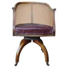 Fauteuil pivotant de bibliothèque victorien ancien Bergère avec assise en cuir