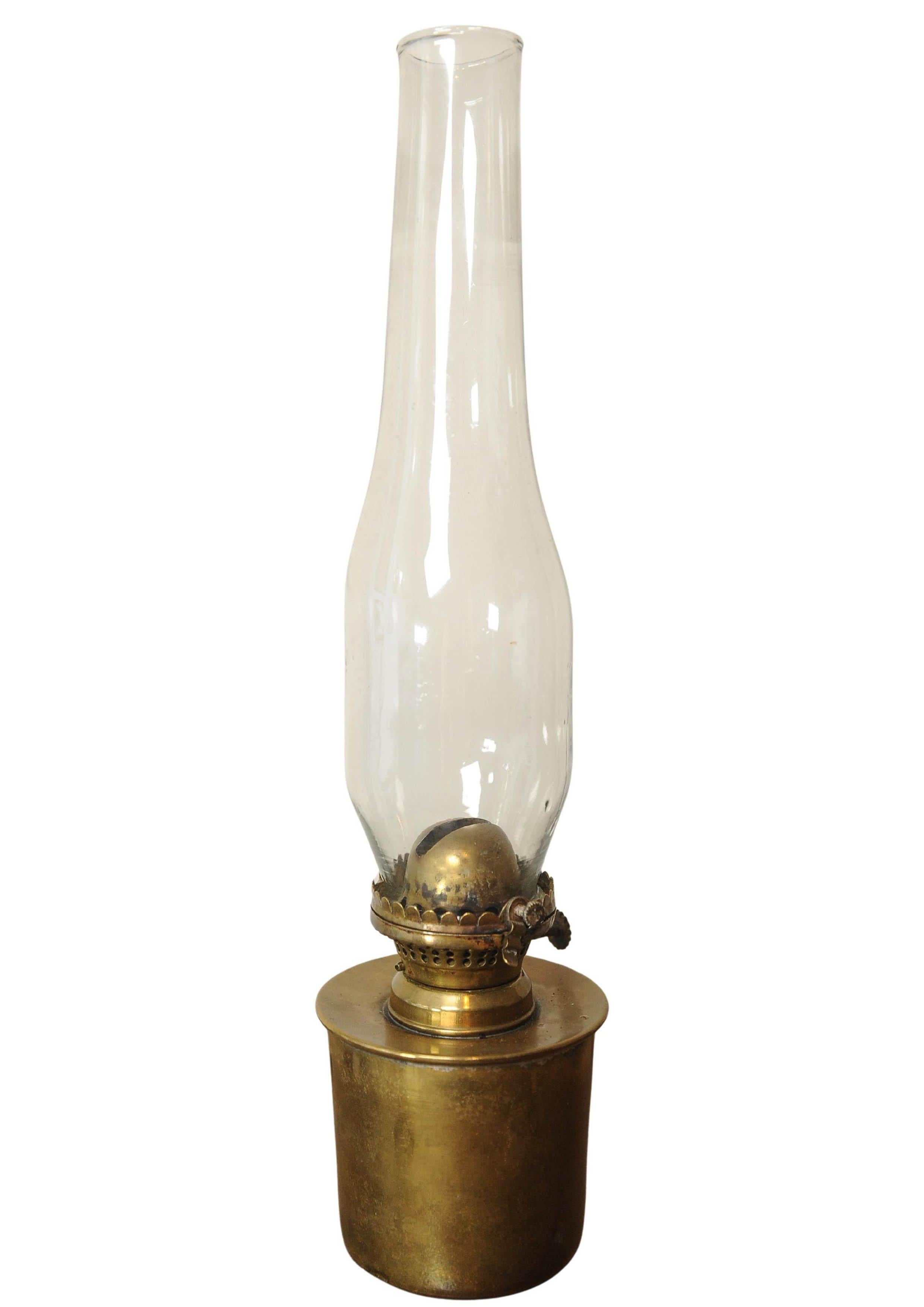Lampada a gas per studenti regolabile in ottone antico di epoca vittoriana con paralume verde corsa in vendita 1