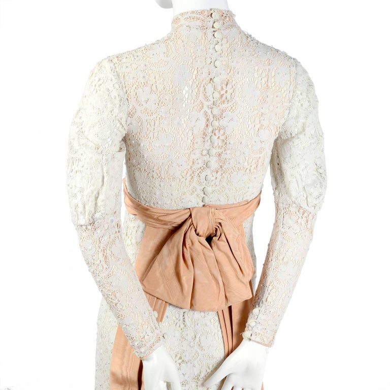 Victorian Antique Crochet Lace Vintage Dress w/ High Collar Wedding Gown Size 2 For Sale 8