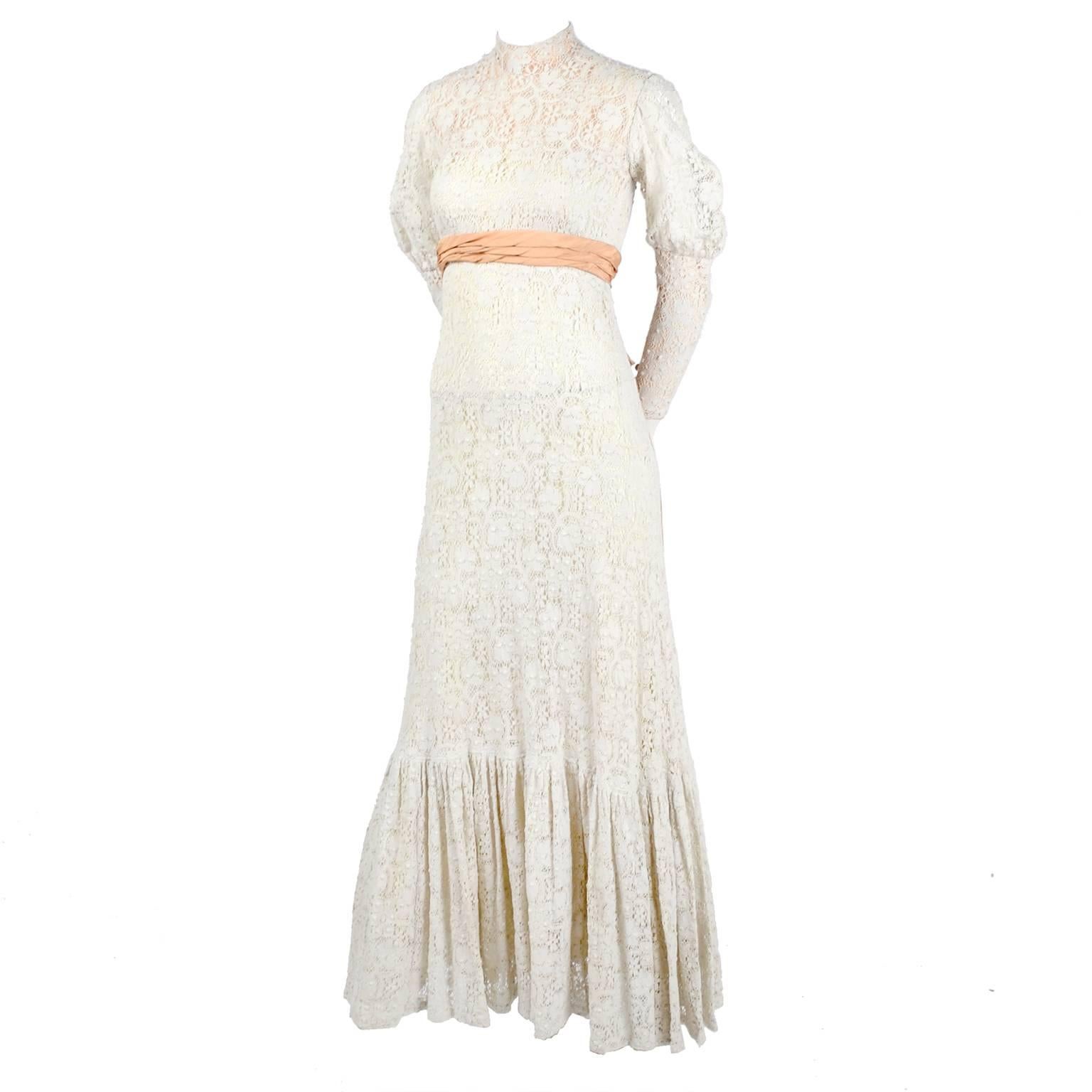 lace vintage dress