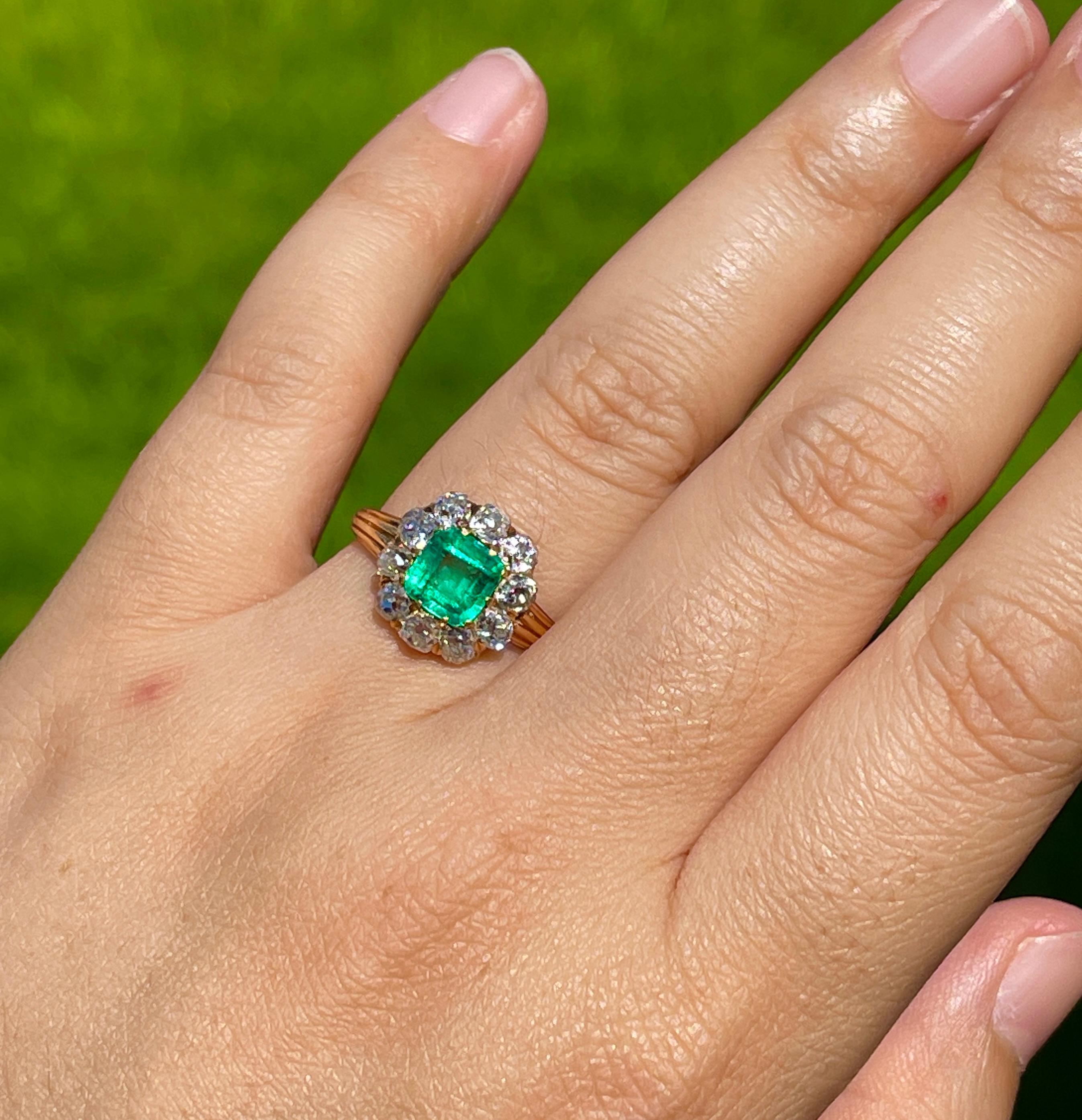 Victorian Antique Emerald Diamond Cluster Engagement Ring In Excellent Condition In Banbury, GB