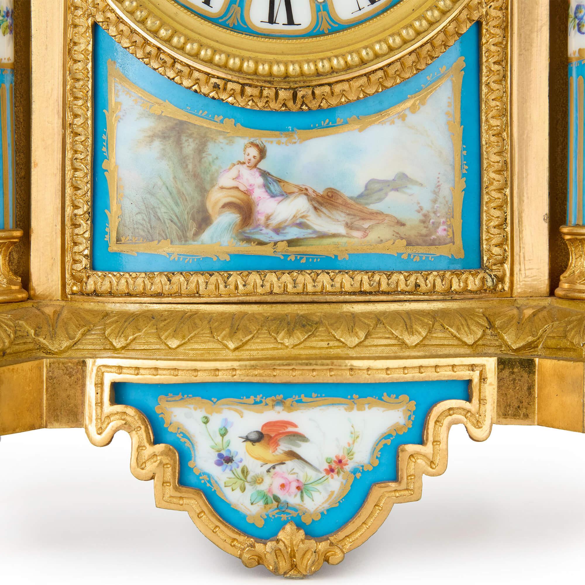 Victorian Antique Gilt Bronze Sèvres Style Porcelain Mantel Clock H. Bright Leam siglo XIX en venta