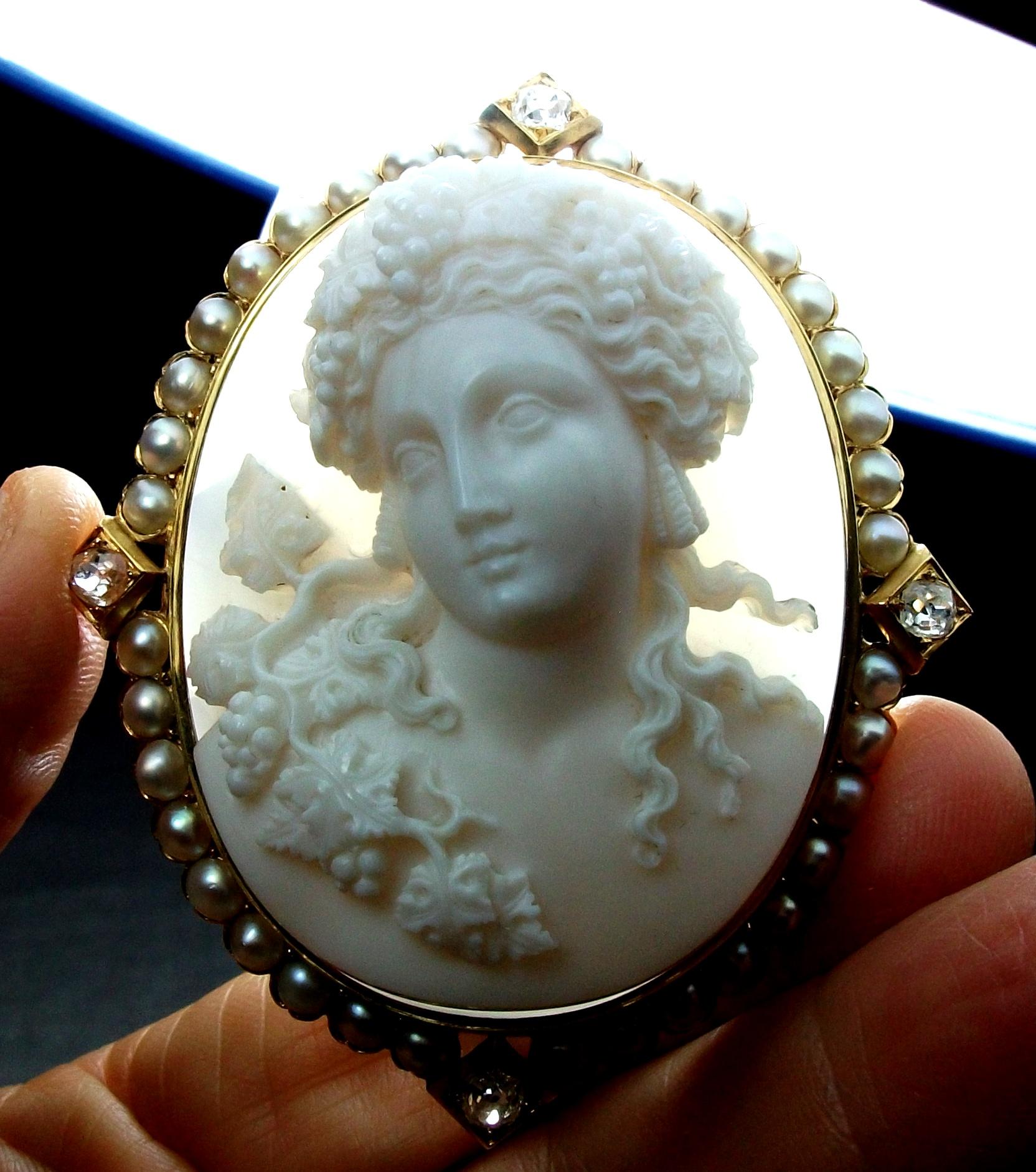 Victorian Antique Gold Diamonds Hard Stone God Dionysus Cameo Brooch 4