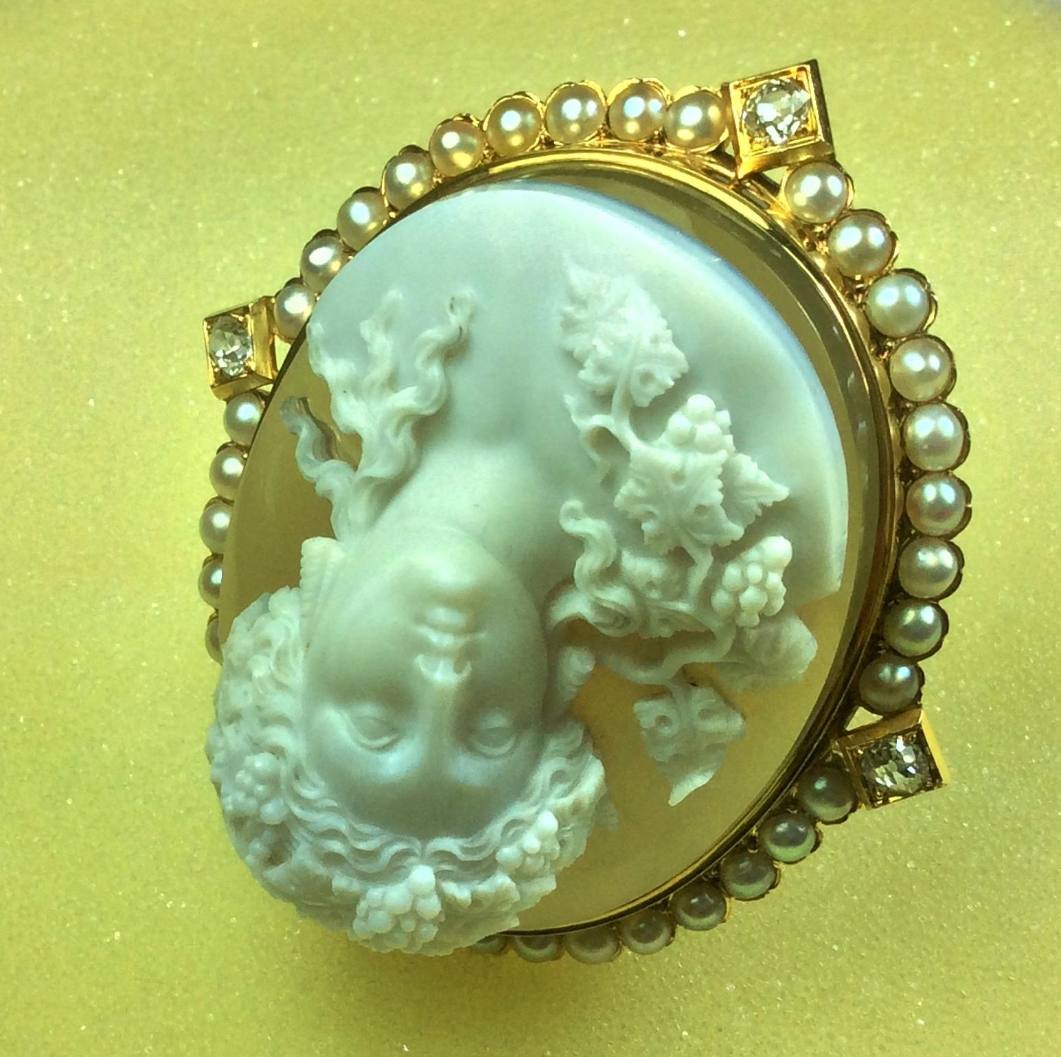 Victorian Antique Gold Diamonds Hard Stone God Dionysus Cameo Brooch 12