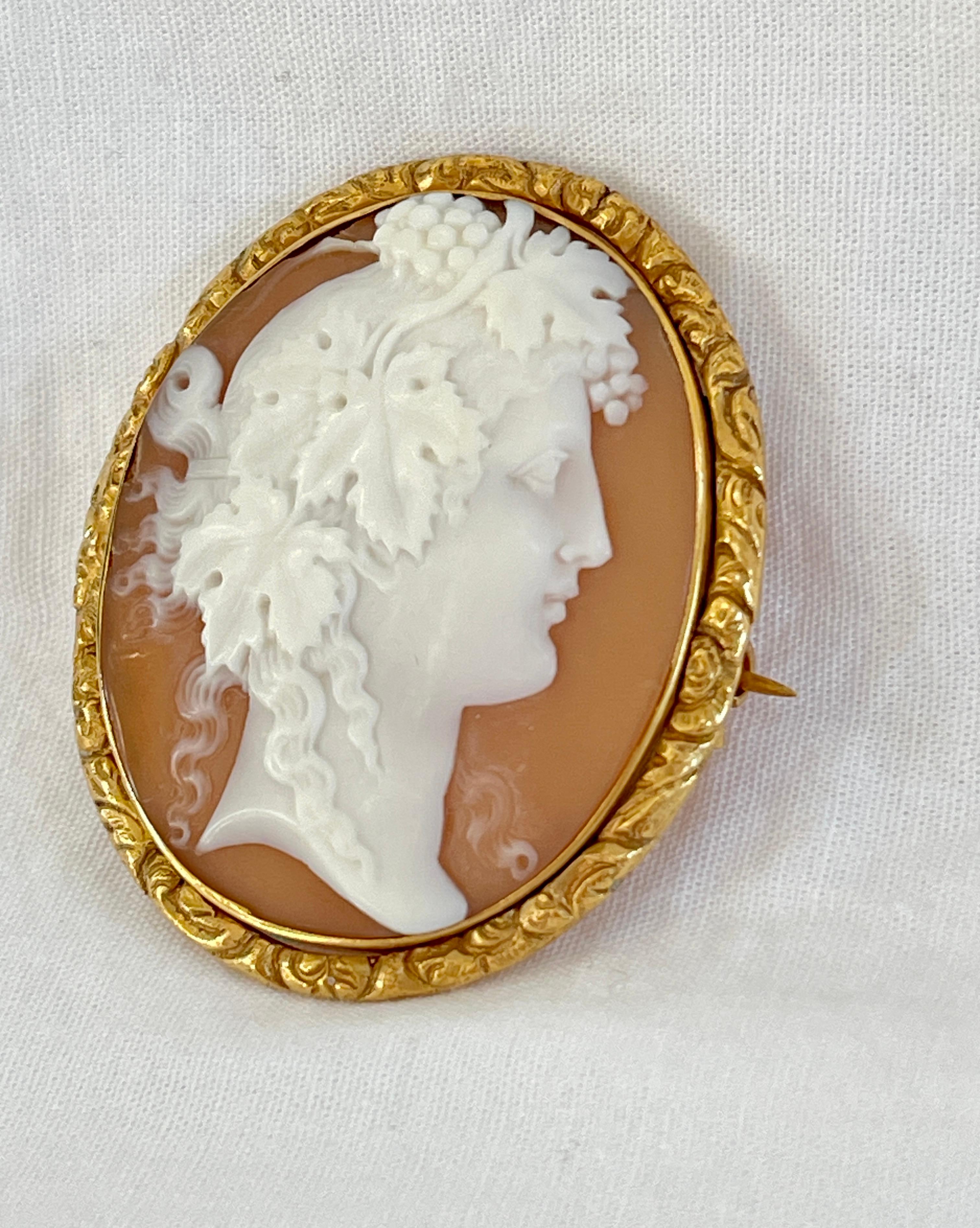 Late Victorian Victorian Antique Hand Carved Cameo Brooch of Dionysus 9ct Yellow Gold C1890s For Sale