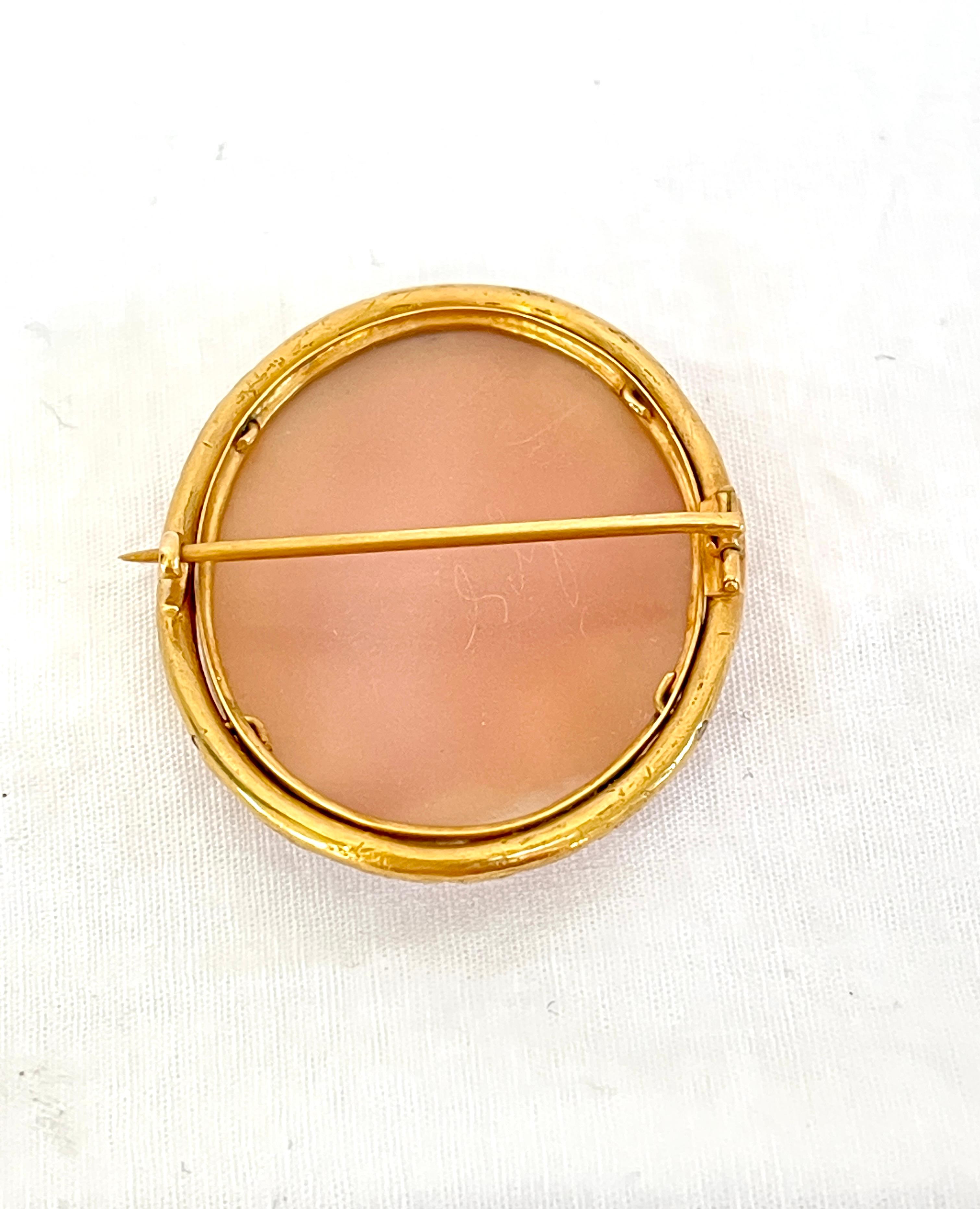 Victorian Antique Hand Carved Cameo Brooch of Dionysus 9ct Yellow Gold C1890s For Sale 1
