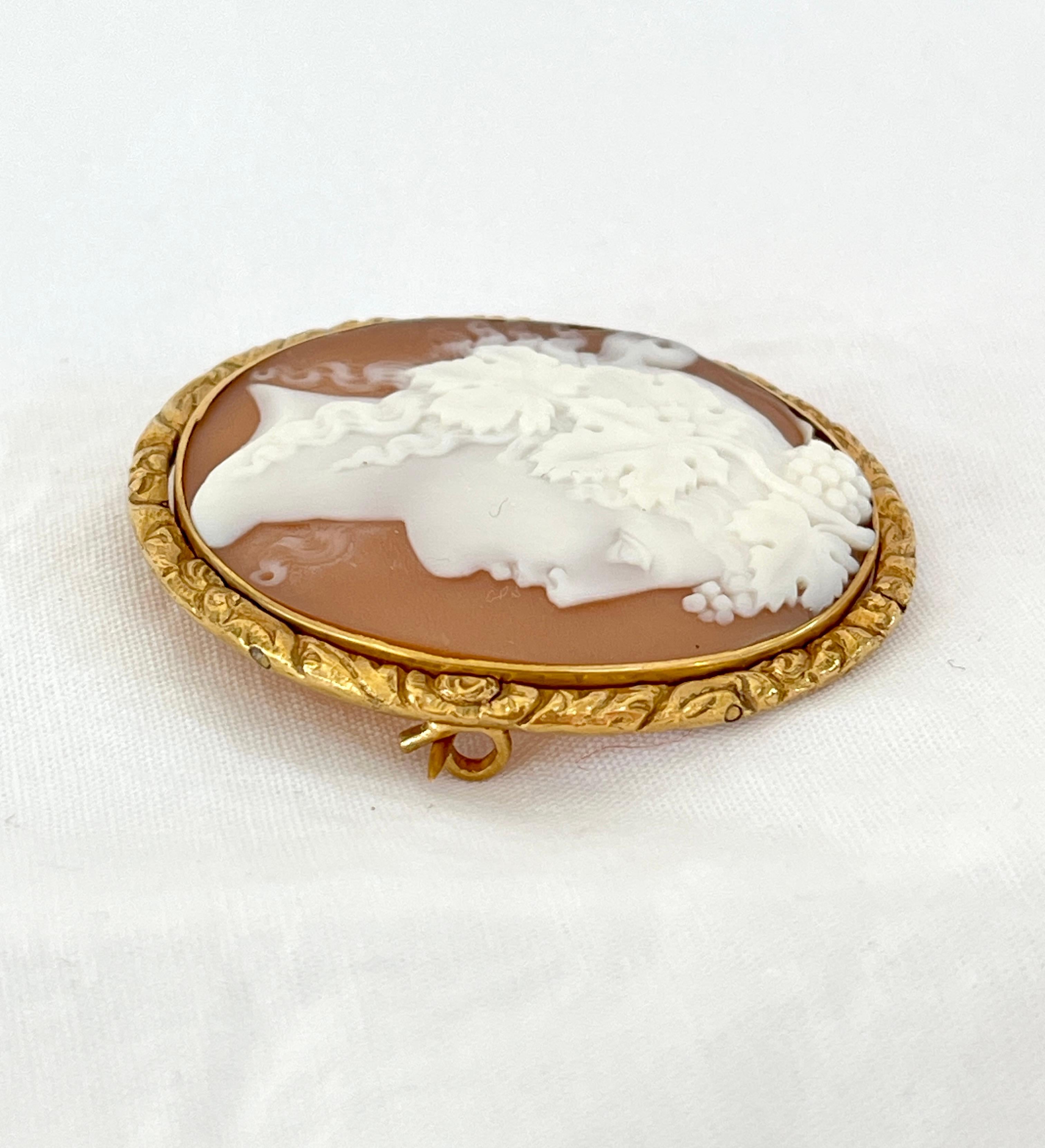 Victorian Antique Hand Carved Cameo Brooch of Dionysus 9ct Yellow Gold C1890s For Sale 3