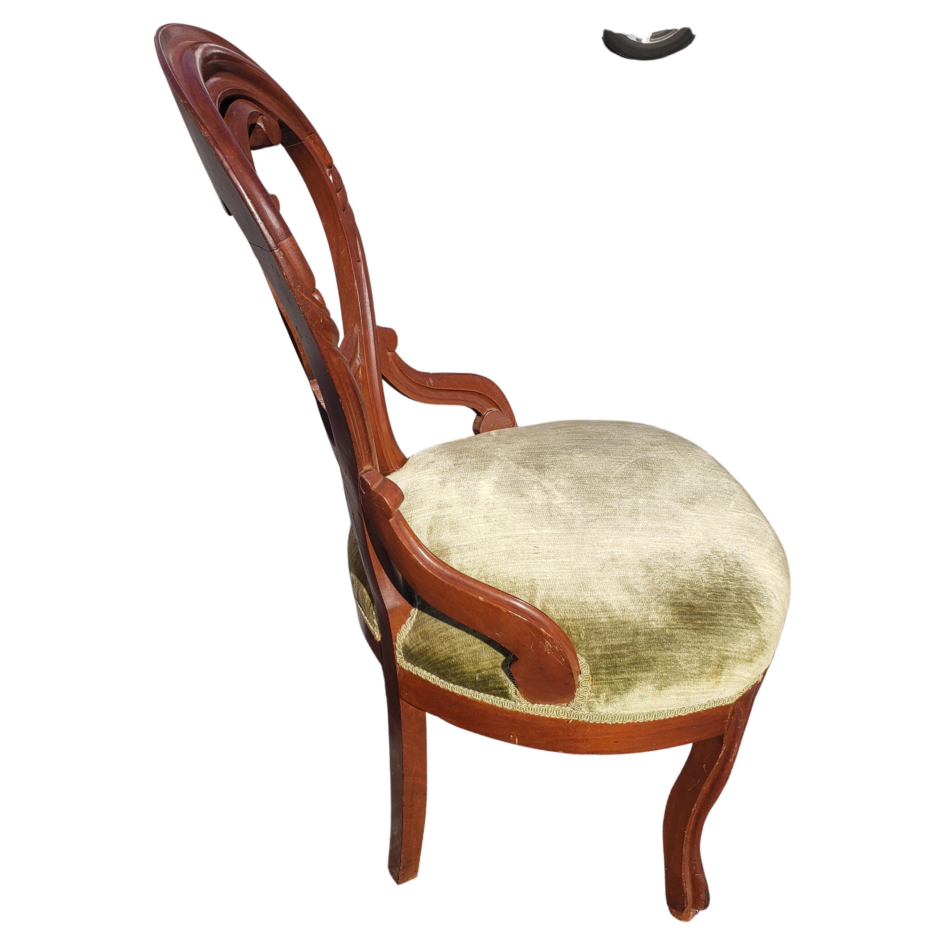 Hand-Crafted Victorian Antique Mahogany Carved Balloon Back Upholstered Seat Chair For Sale