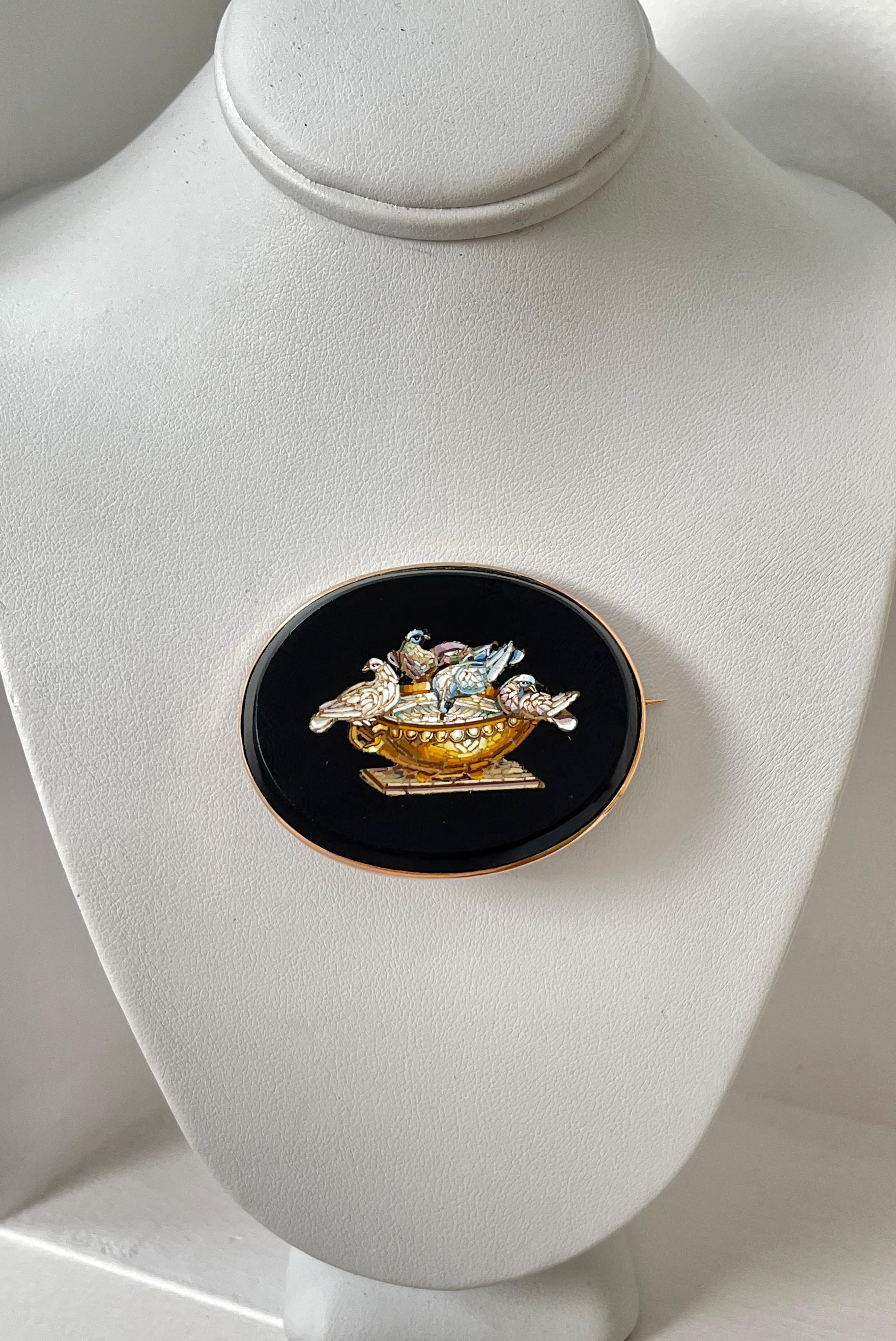 Broche victorienne ancienne « Doves of Pliny » en or rose 15 carats, années 1880 en vente 3