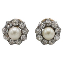 Boucles d'oreilles en forme de fleur avec perles naturelles et diamants taillés à l'ancienne, de style victorien