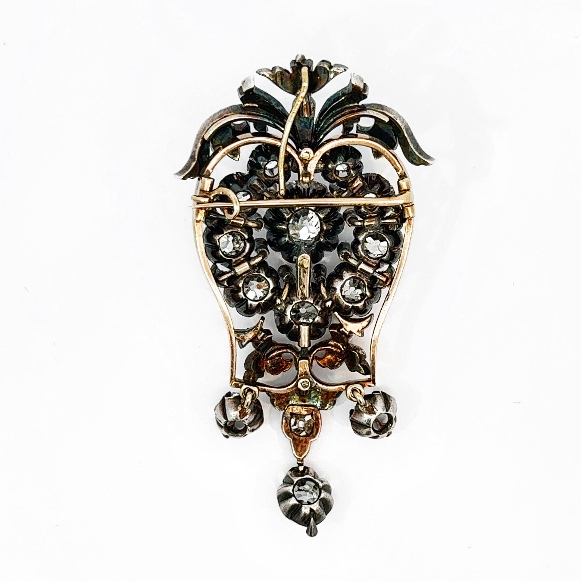 Victorian Antique Old Cut Diamond Pendant Brooch Circa 1880 In Good Condition For Sale In London, GB