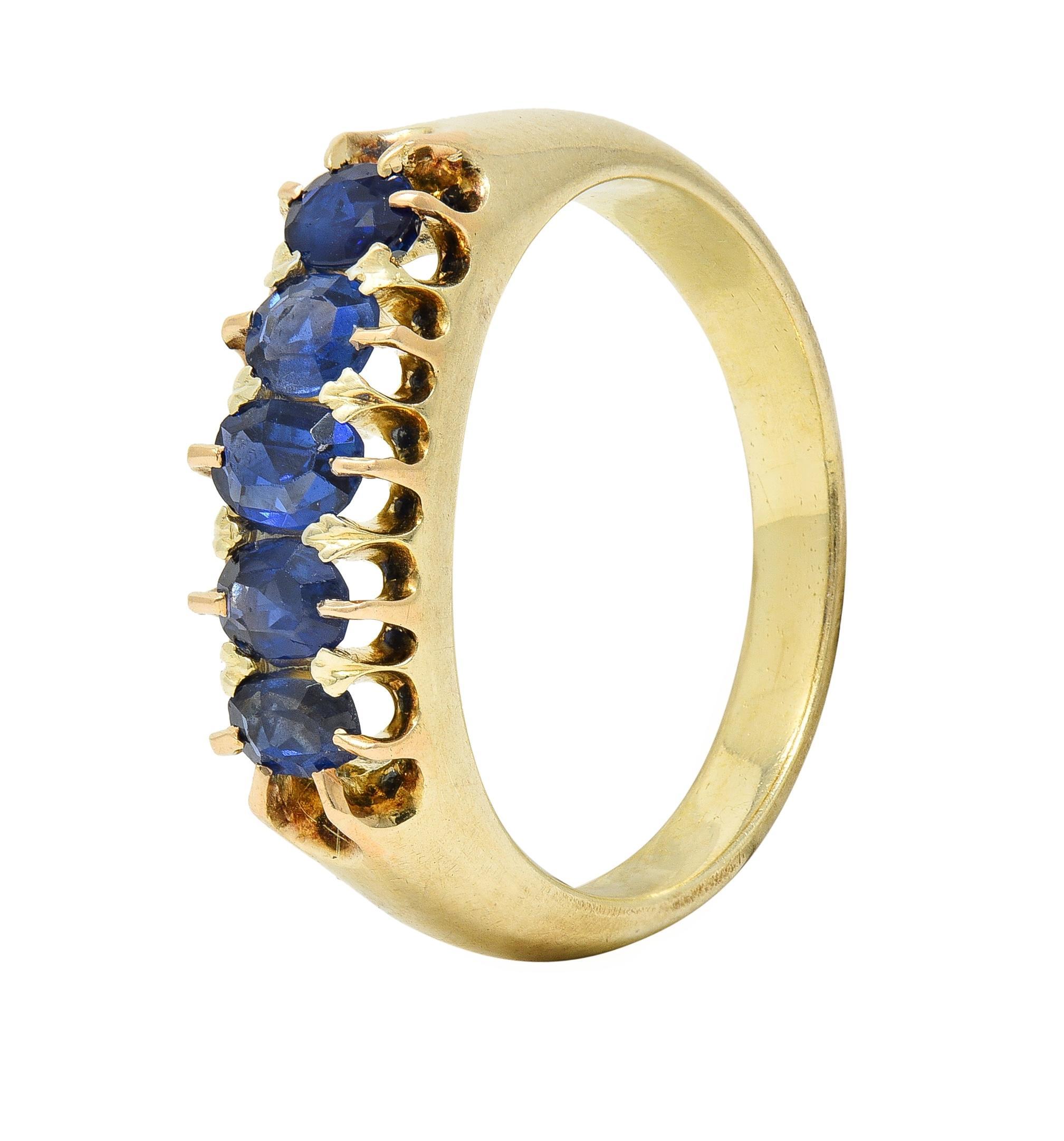 Victorian Antique Sapphire 14 Karat Yellow Gold Five Stone Foliate Band Ring For Sale 2