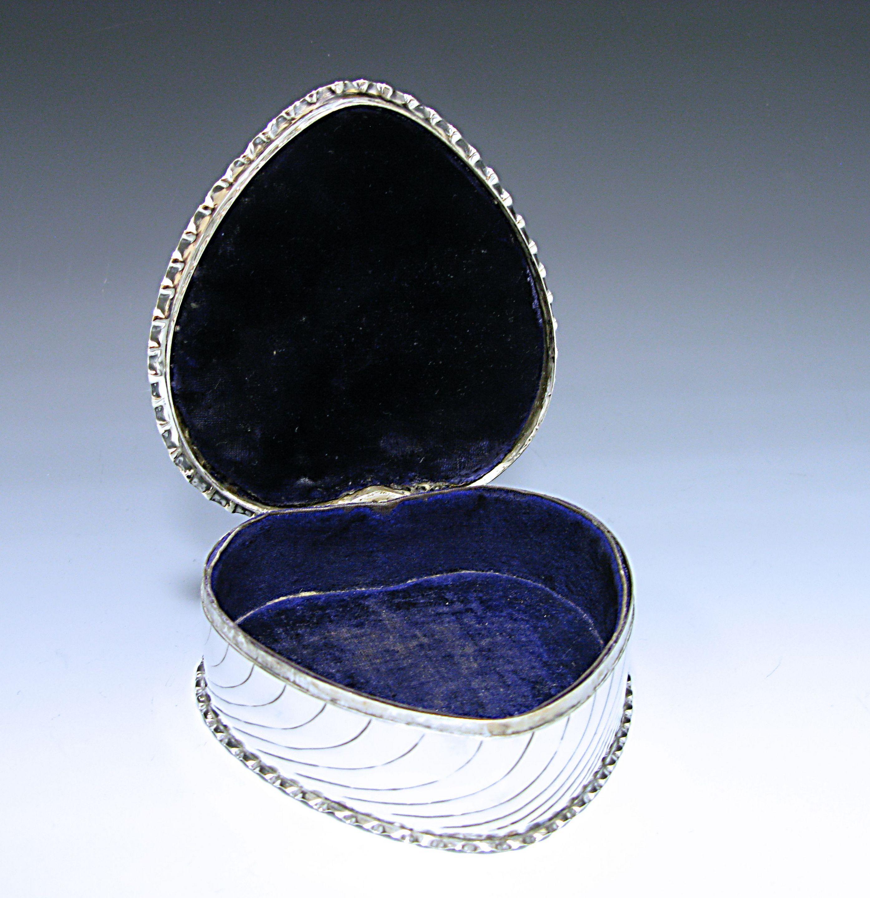 English Victorian Antique Silver Heart Shaped Box For Sale