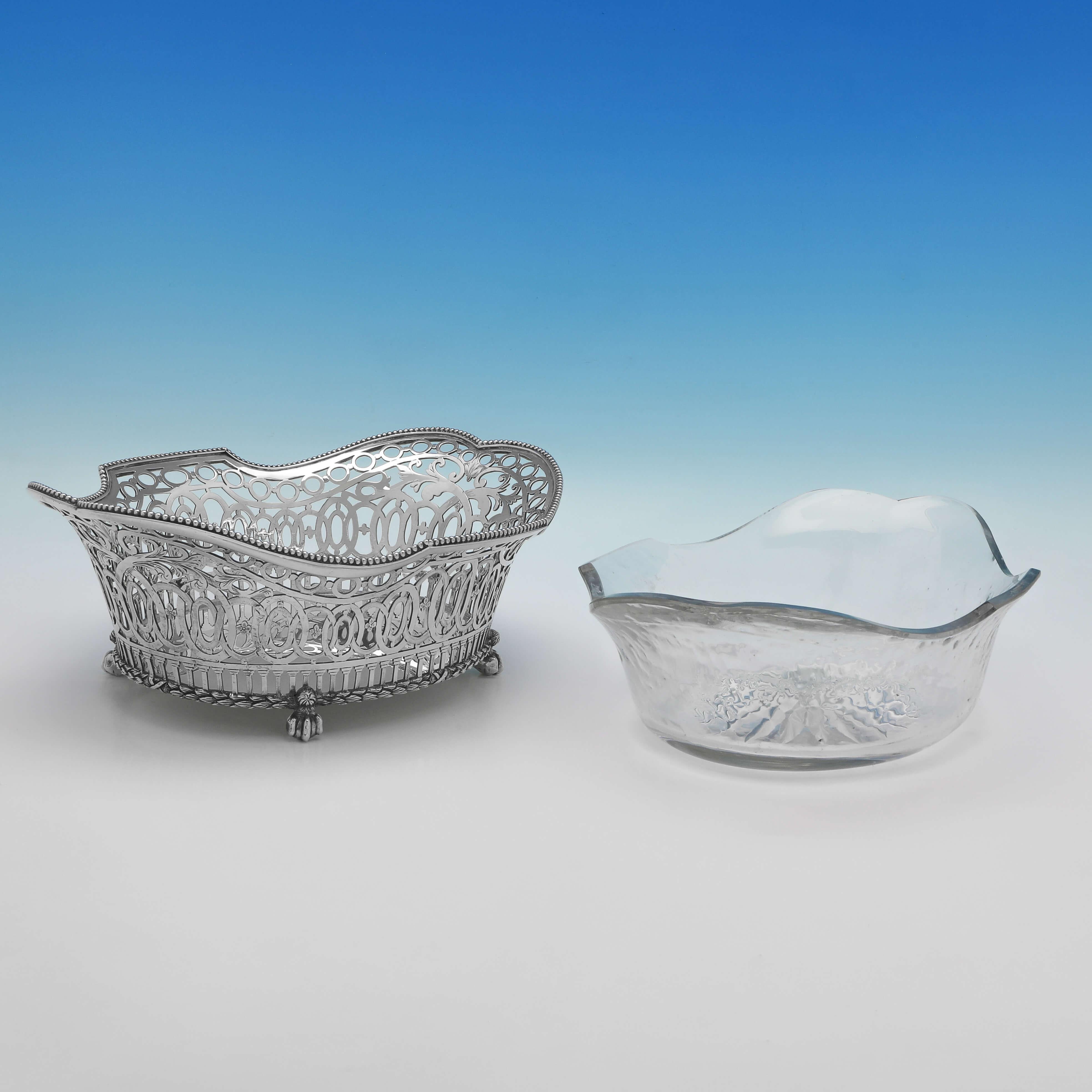 English Victorian Antique Sterling Silver Dish with Glass Liner, London, 1890