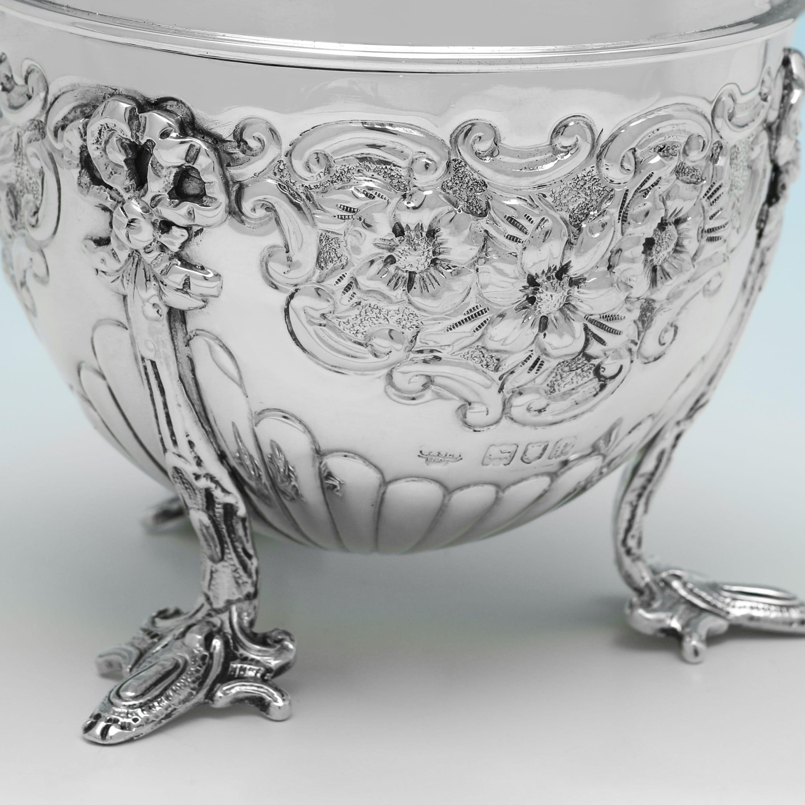 Caja de cuerda victoriana antigua de plata de ley fabricada en Londres en 1900 Inglés en venta