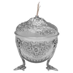 Victorian antique sterling silver string box made in London in 1900