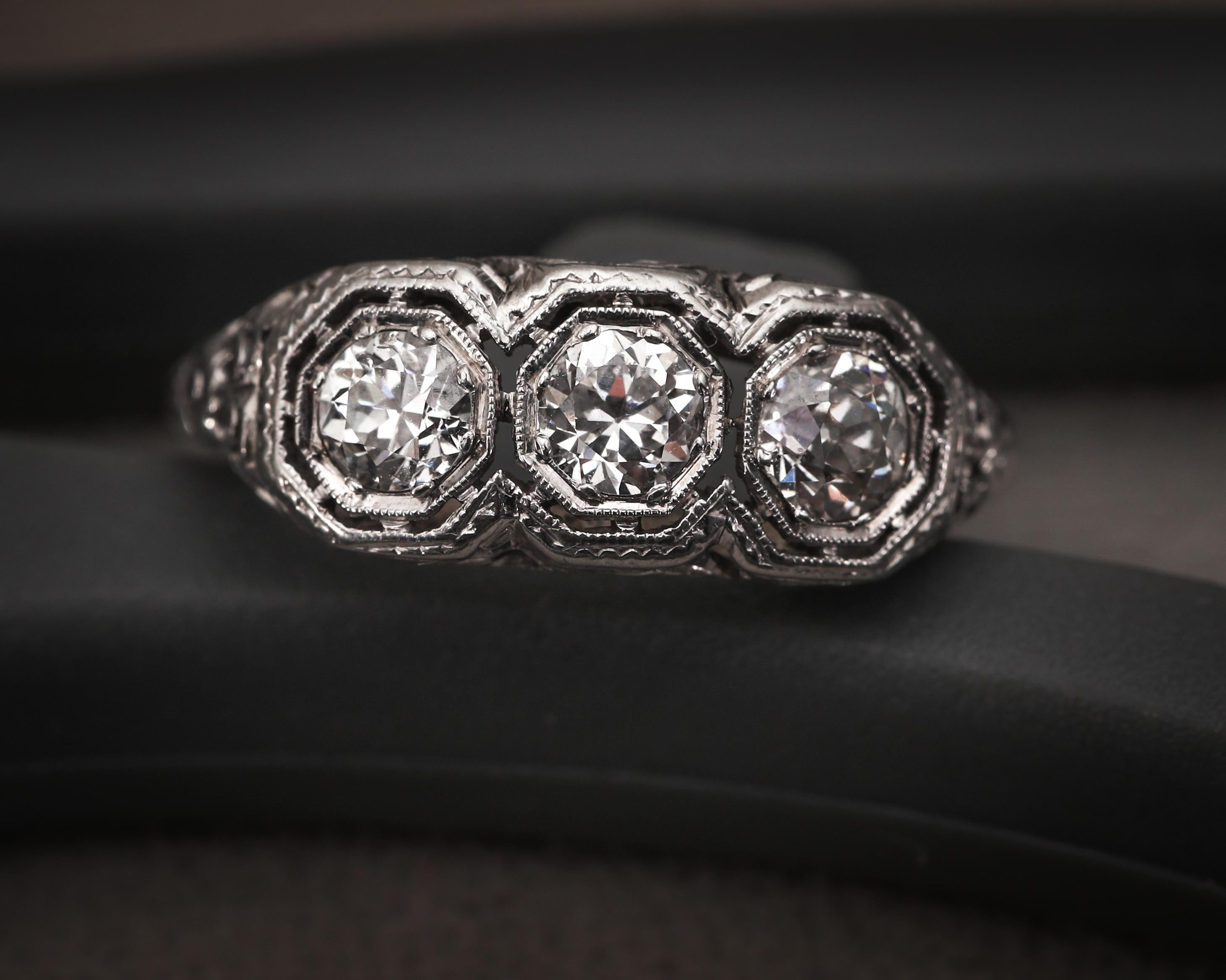 Victorian Antique Three-Diamond Filigree Low Profile Vintage Engagement Ring In Good Condition In Addison, TX