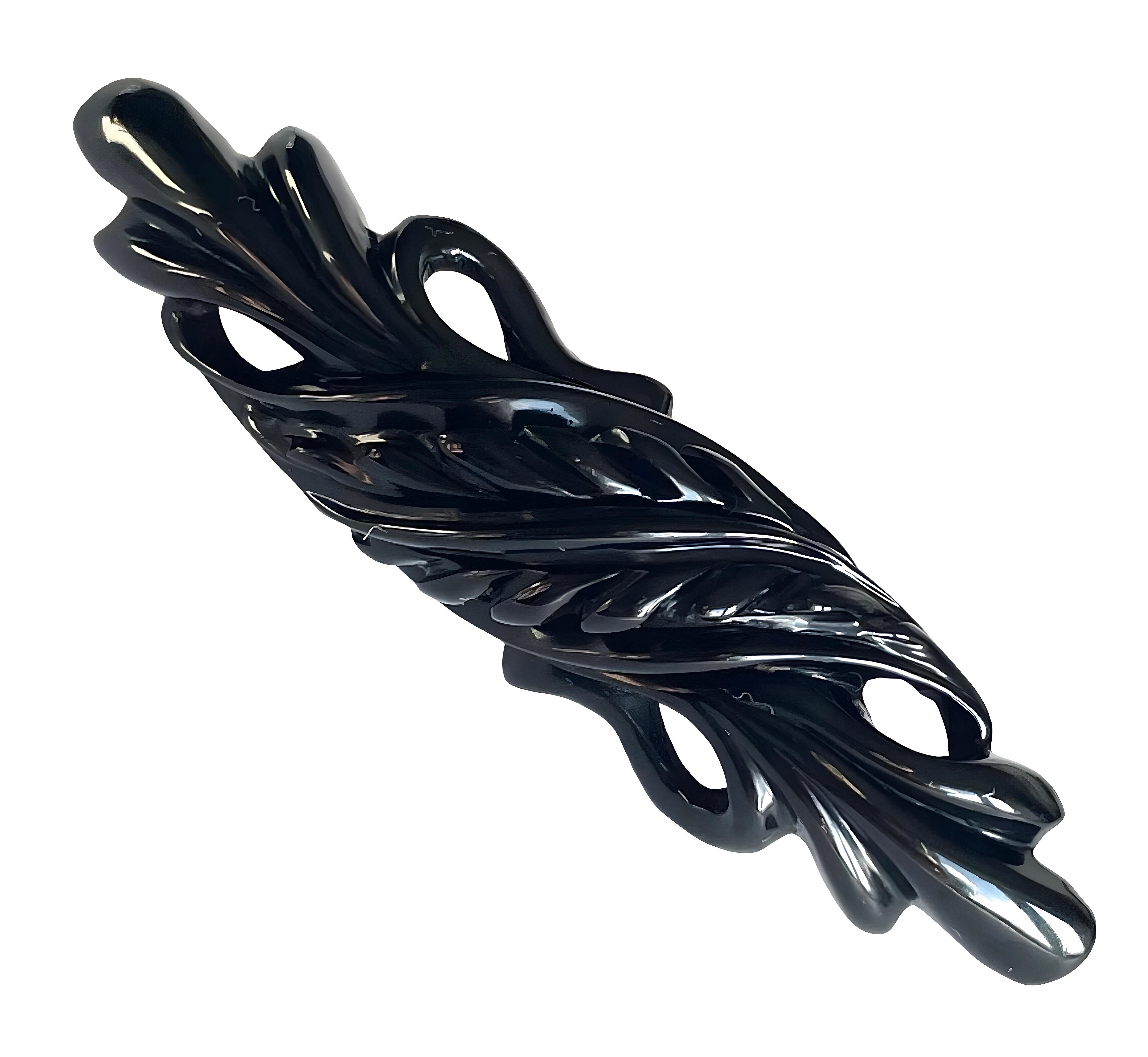 Victorian antique Whitby Jet carved brooch, black Mourning jewellery, circa 1880 2
