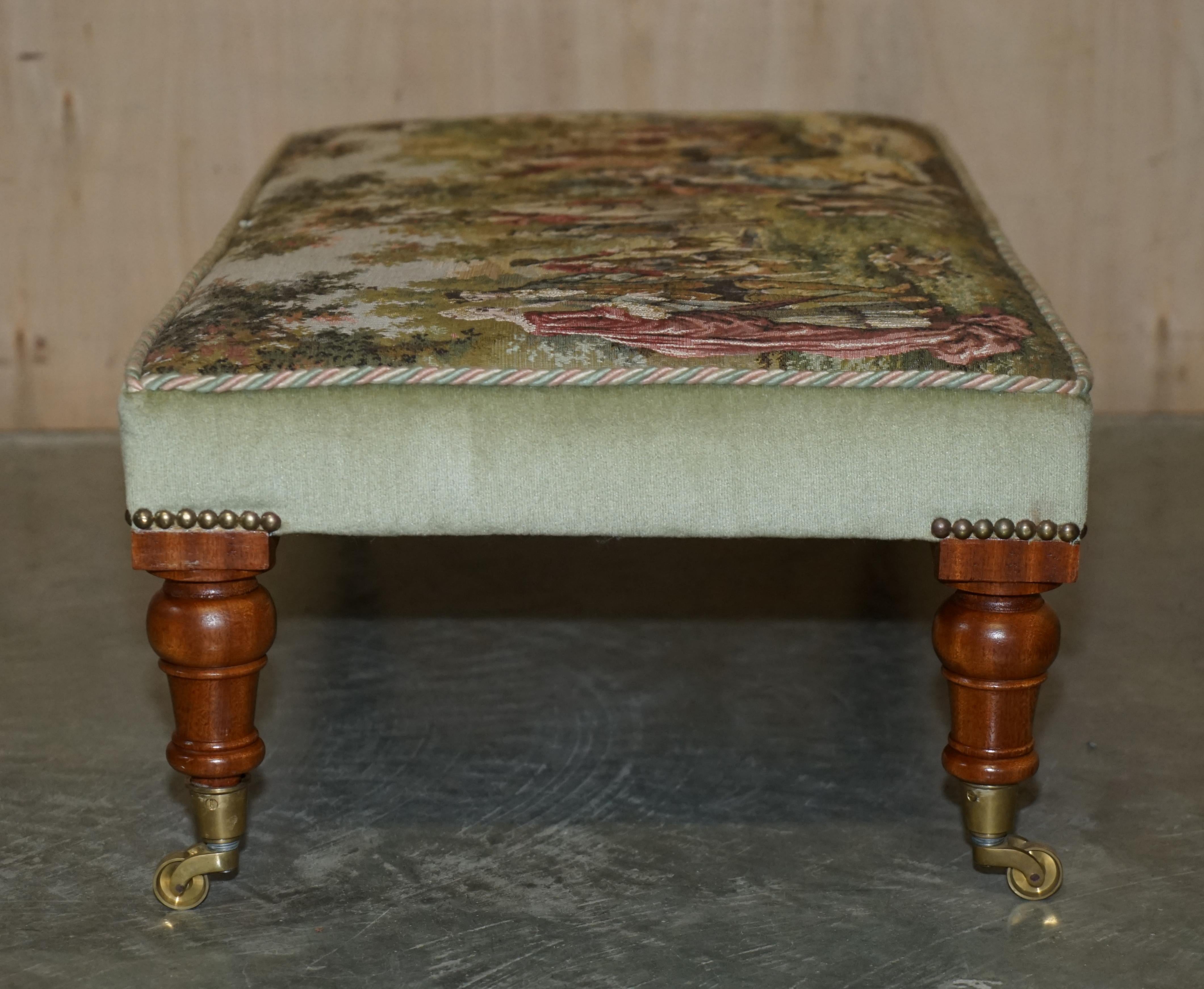 Victorian Antique William & Mary Style Hardwood Embroidered Footstool Ottoman For Sale 12