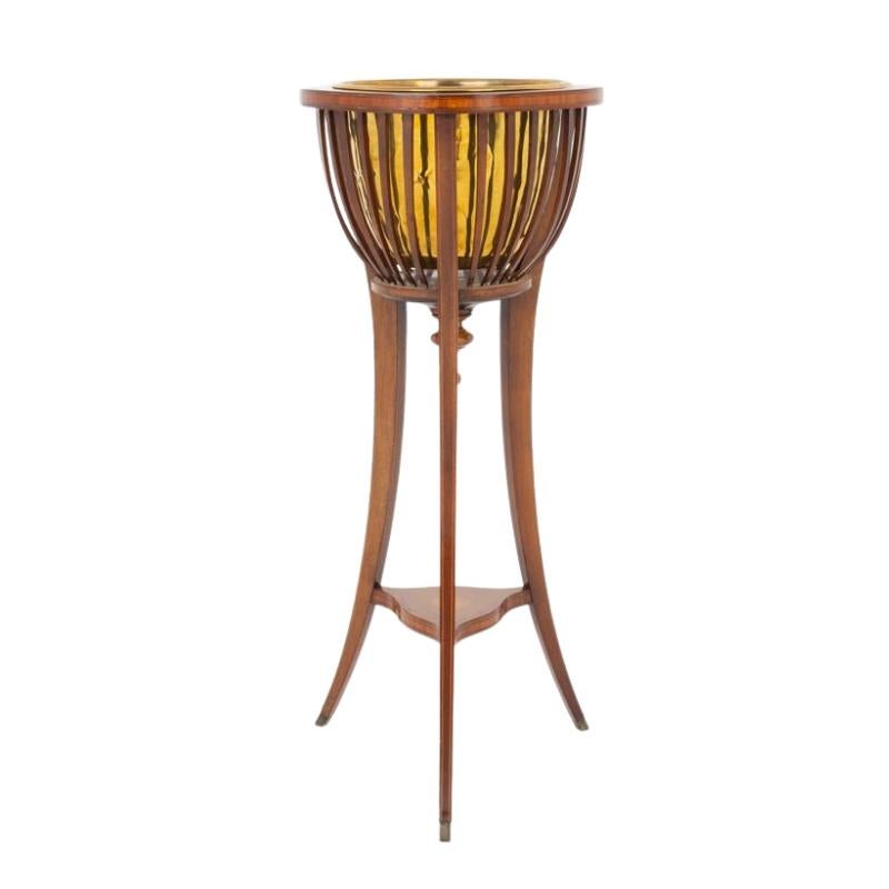 Viktorianische Azubi-Kommode Nussbaum 1860 im Angebot 1