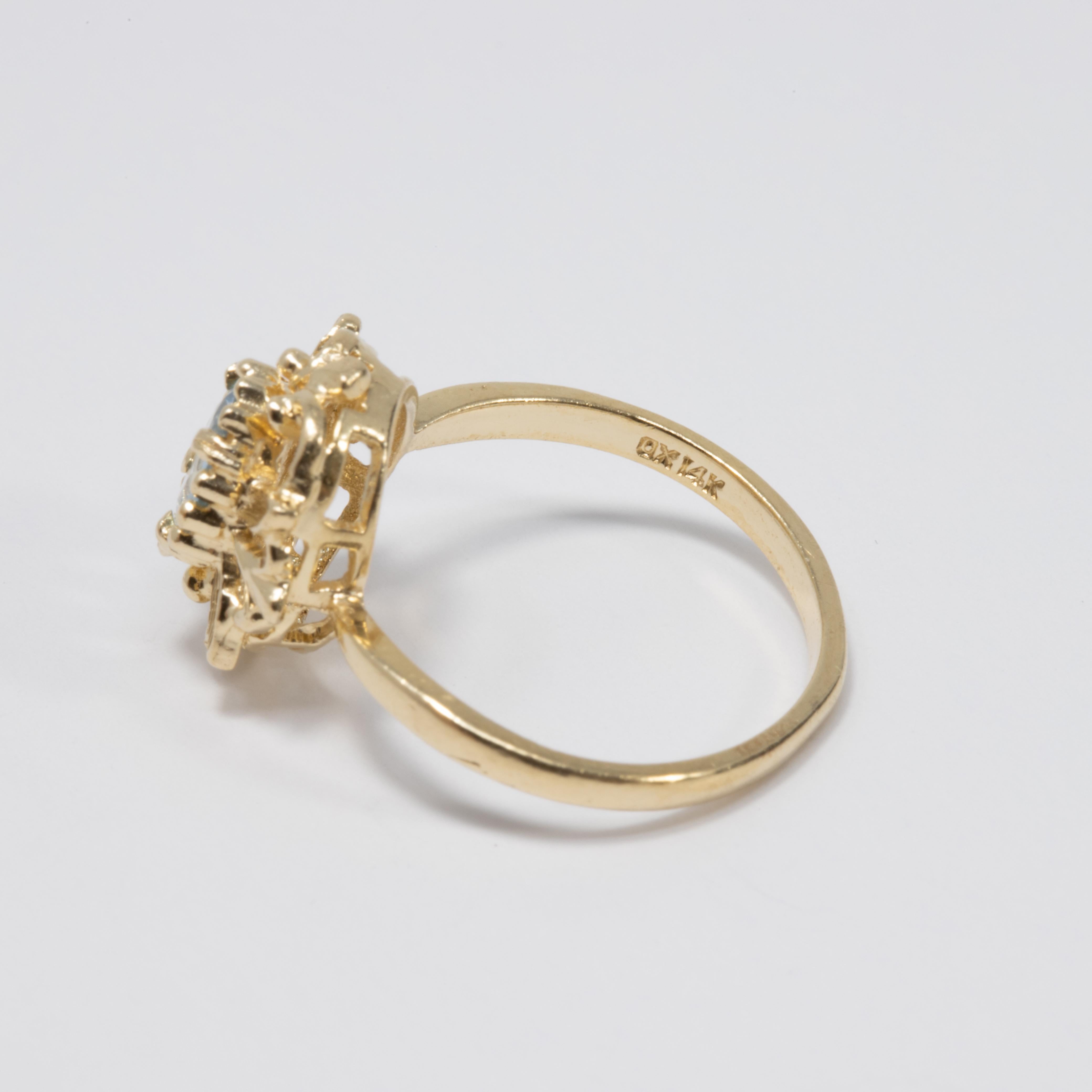 Aquamarine 14 Karat Ornate Floral Gold Ring, Open Back Setting, Vintage In Good Condition For Sale In Milford, DE