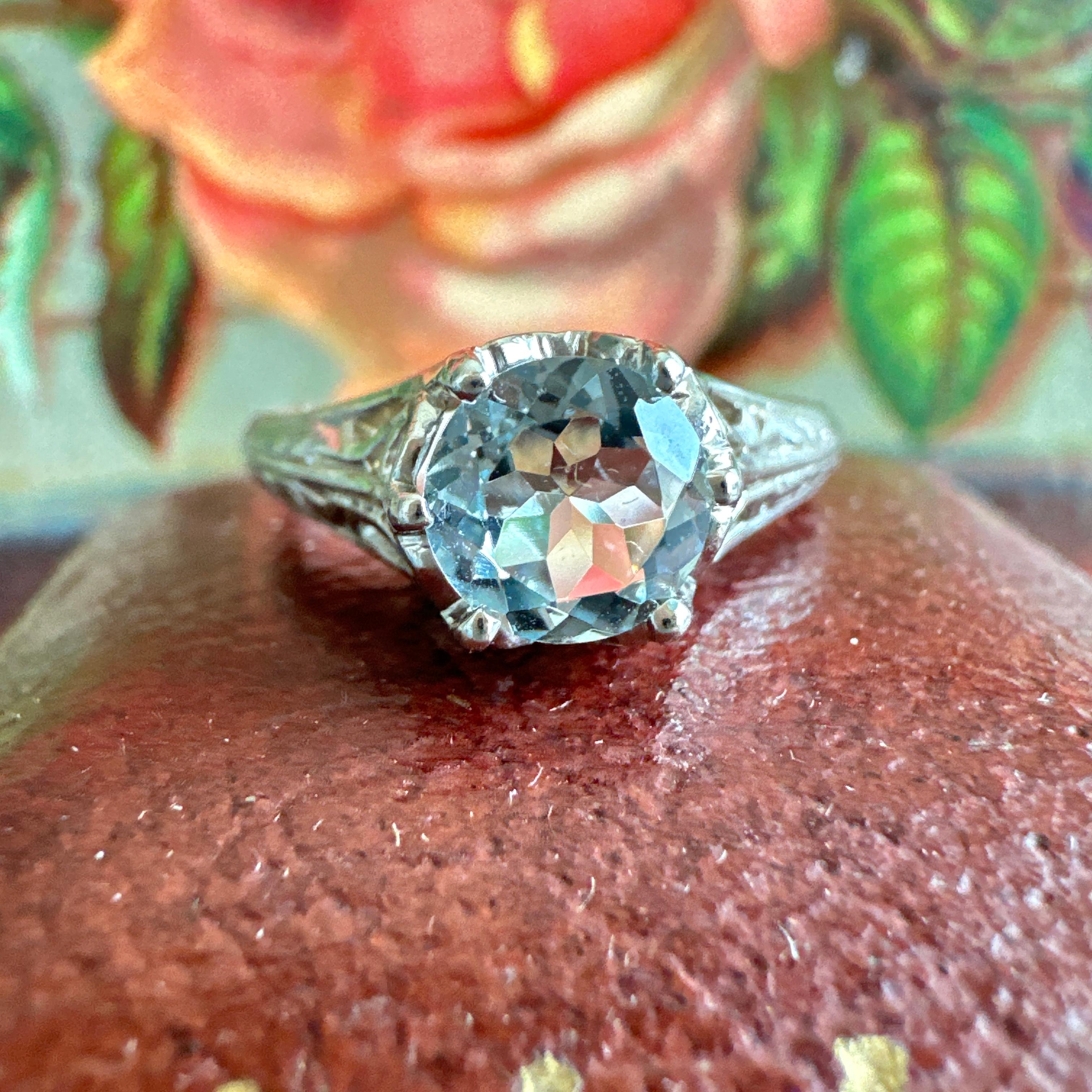 Victorian Aquamarine 14K White Gold Filigree Ring For Sale 2