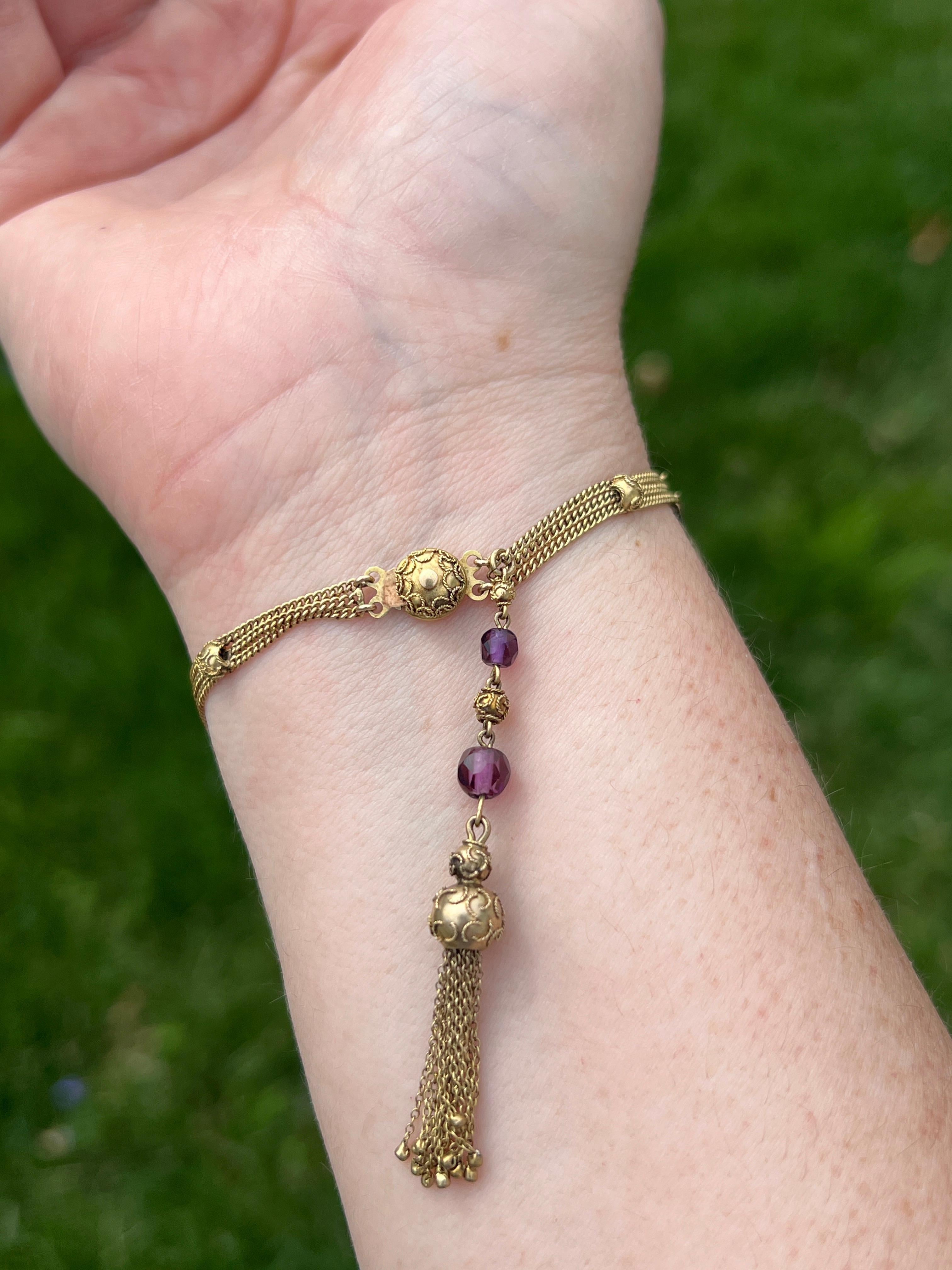 Women's or Men's Victorian Archaeological Revival Purple Glass Bead & Yellow Gold Chain Bracelet For Sale