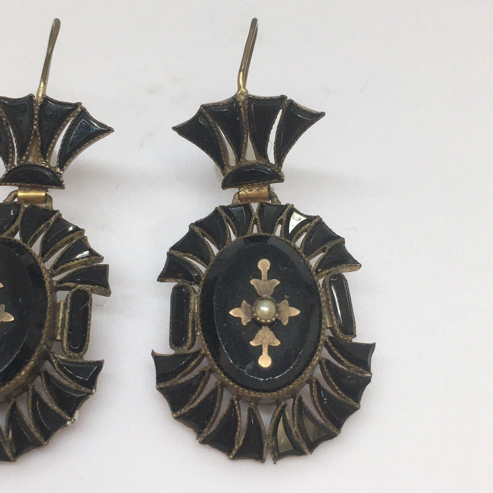 Art Nouveau Victorian Archeological Revival Drop Dangle Earrings Rolled Gold, 1880s For Sale
