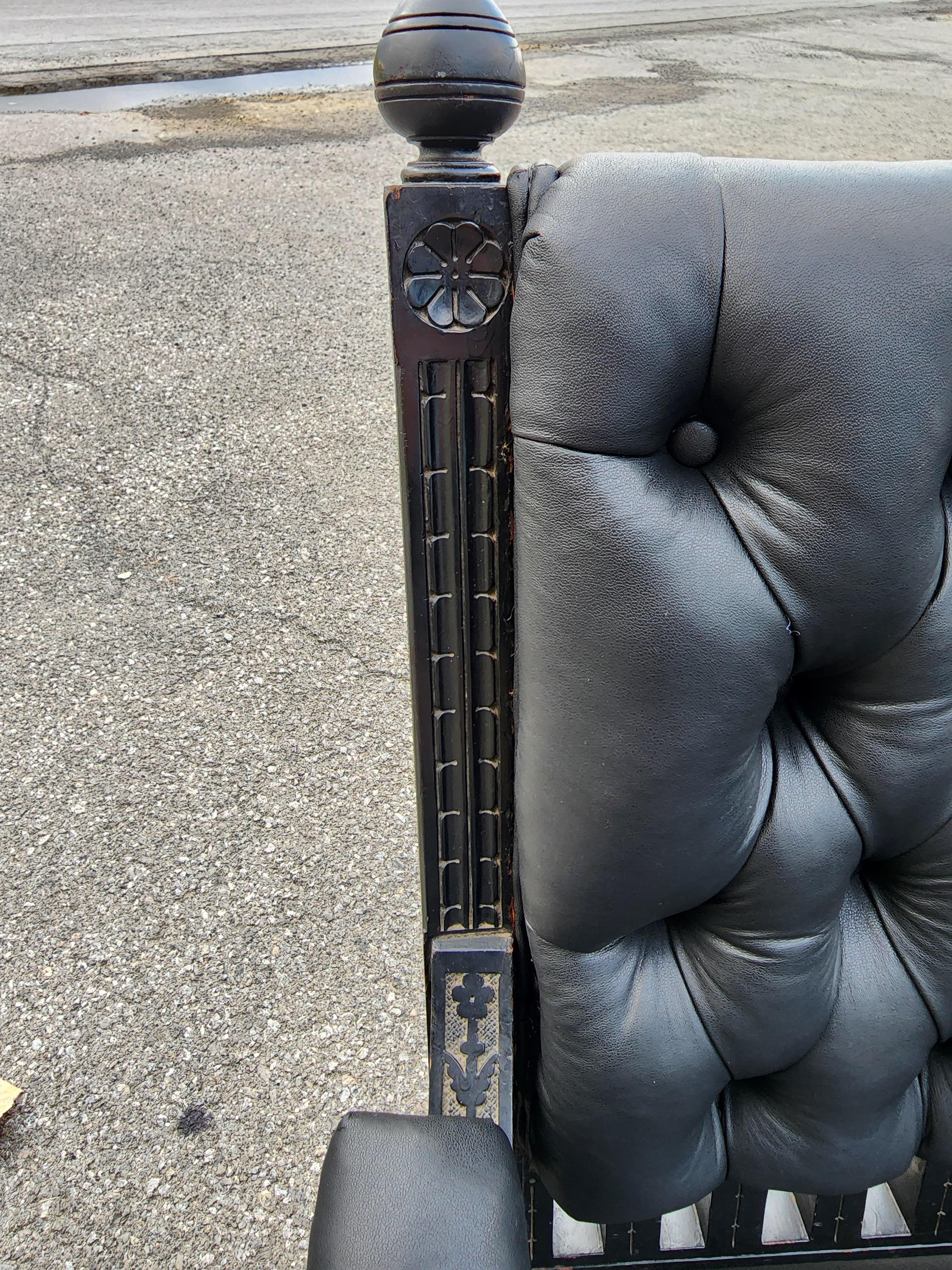 Library Chair in Carved and Ebonized Wood With Black Leather  For Sale 5