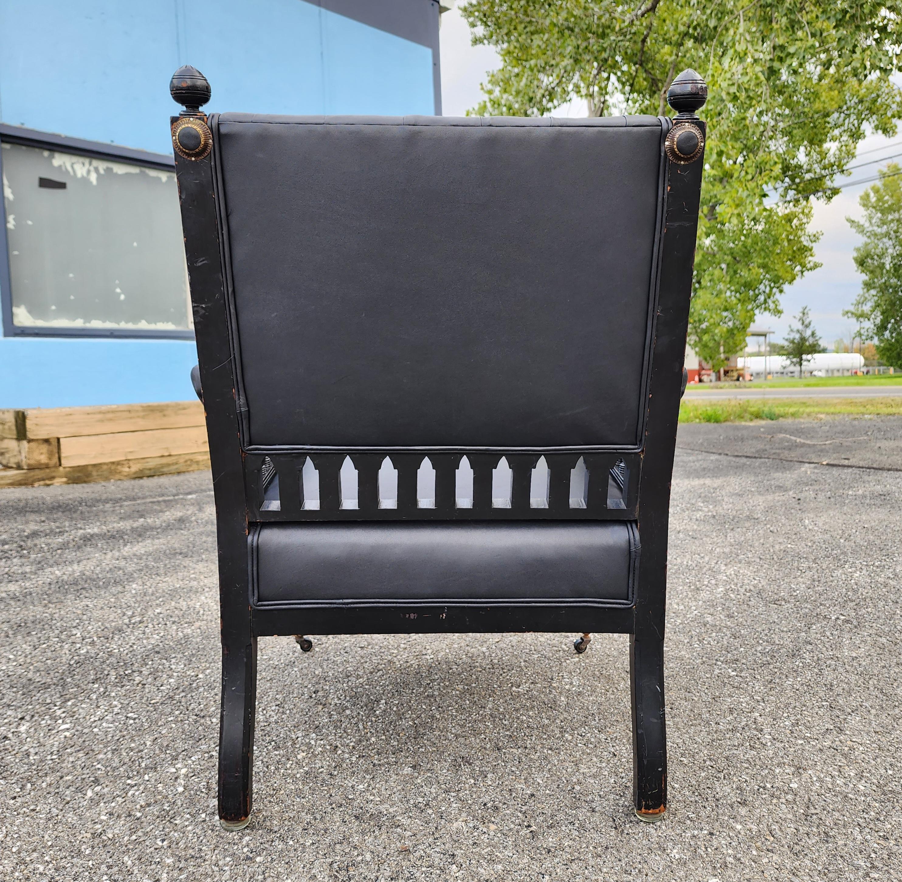 Library Chair in Carved and Ebonized Wood With Black Leather  For Sale 8
