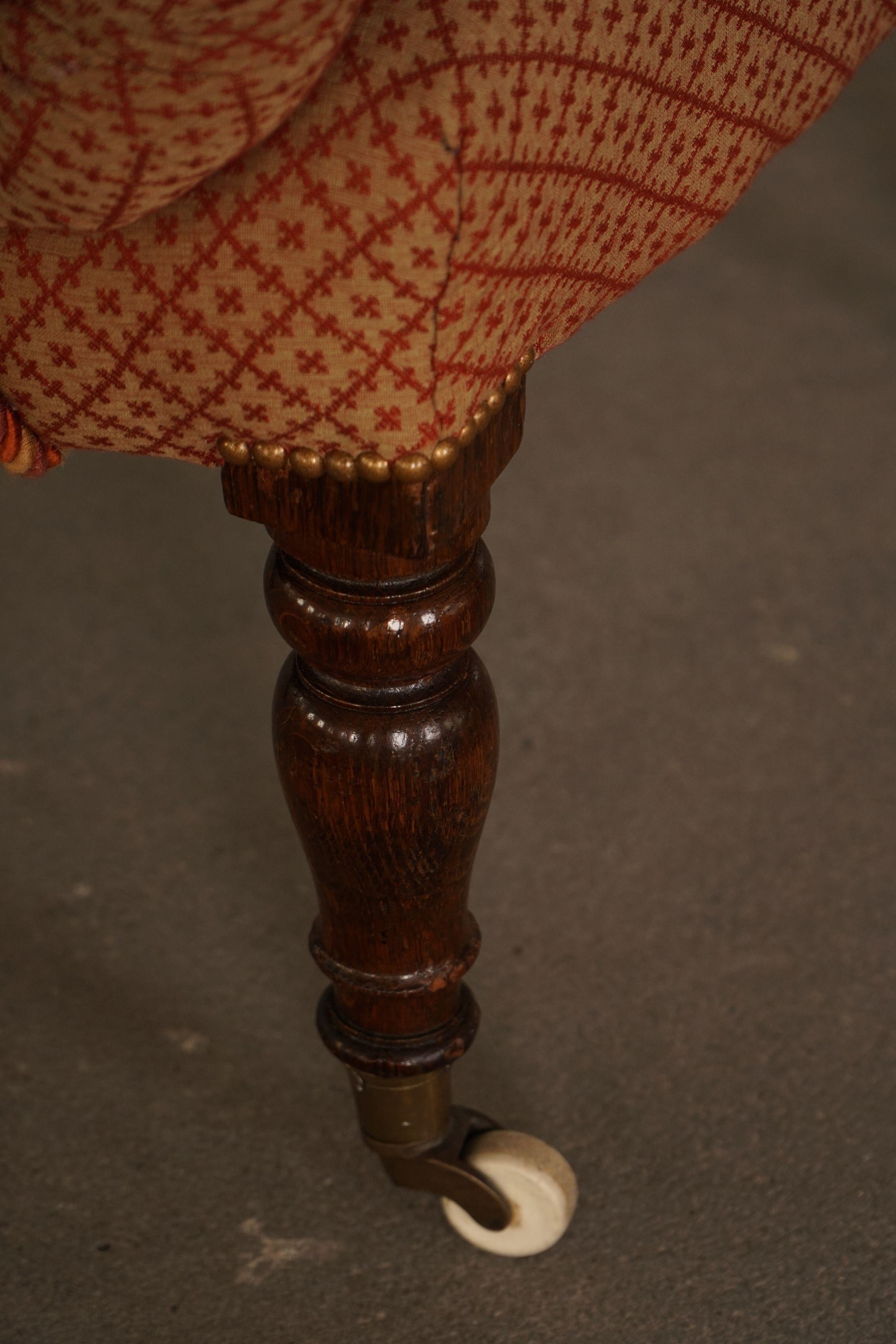 Victorian Armchair in Mahogany, Wheels & Colorful Fabric, England, Early 1900s For Sale 8