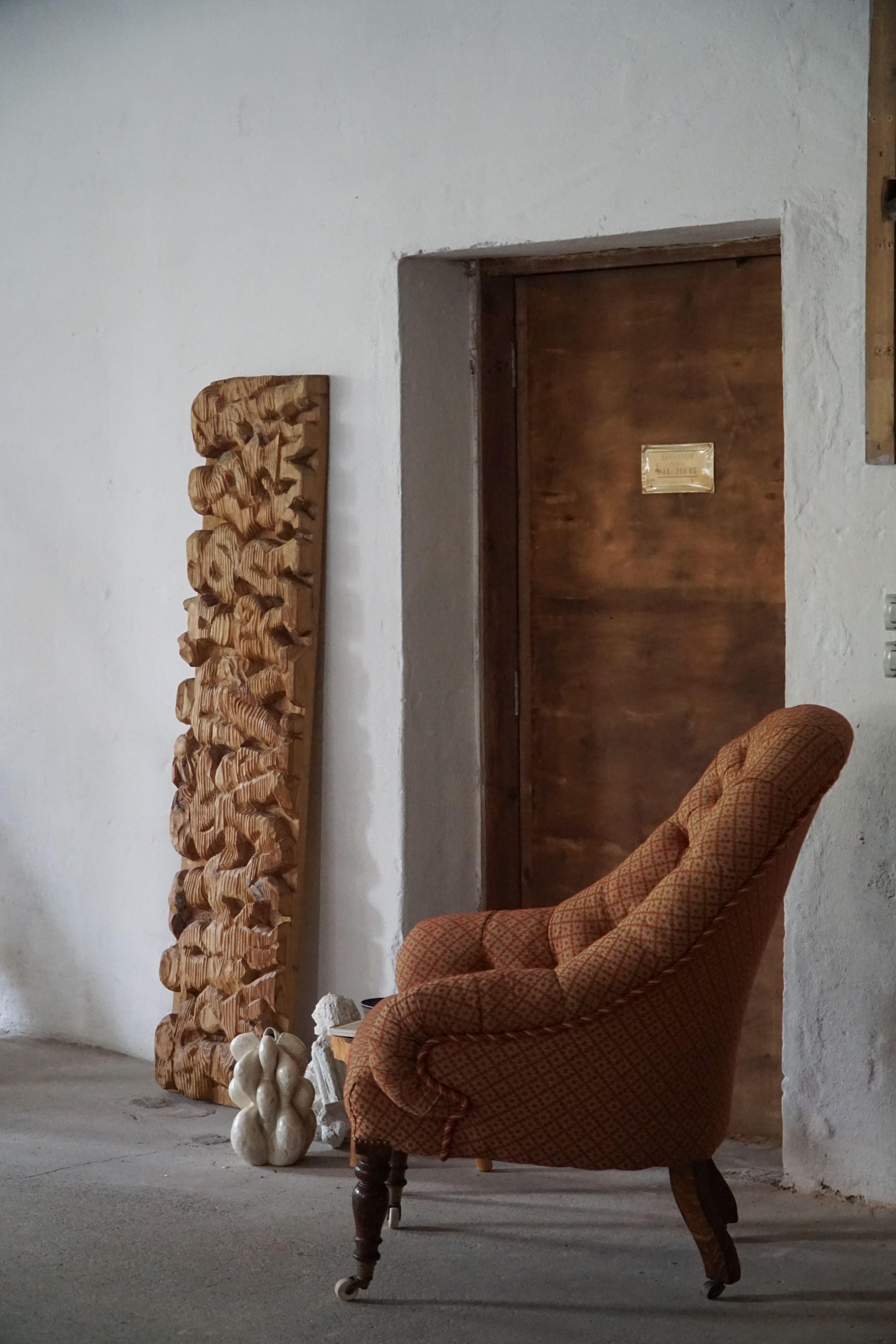 Victorian Armchair in Mahogany, Wheels & Colorful Fabric, England, Early 1900s For Sale 2
