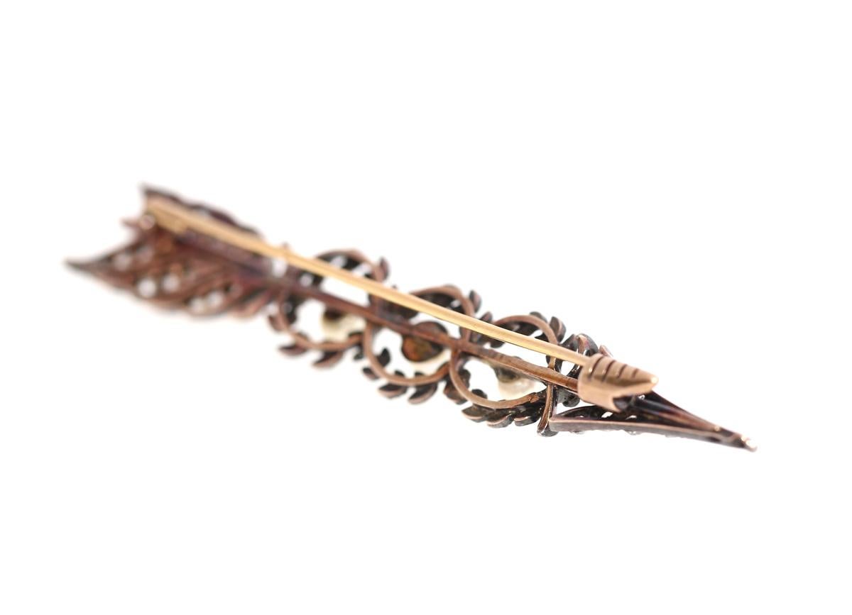 Victorian Arrow Brooch Rose-Cut Diamonds Pearls Gold Silver Unisex, 1895 For Sale 2