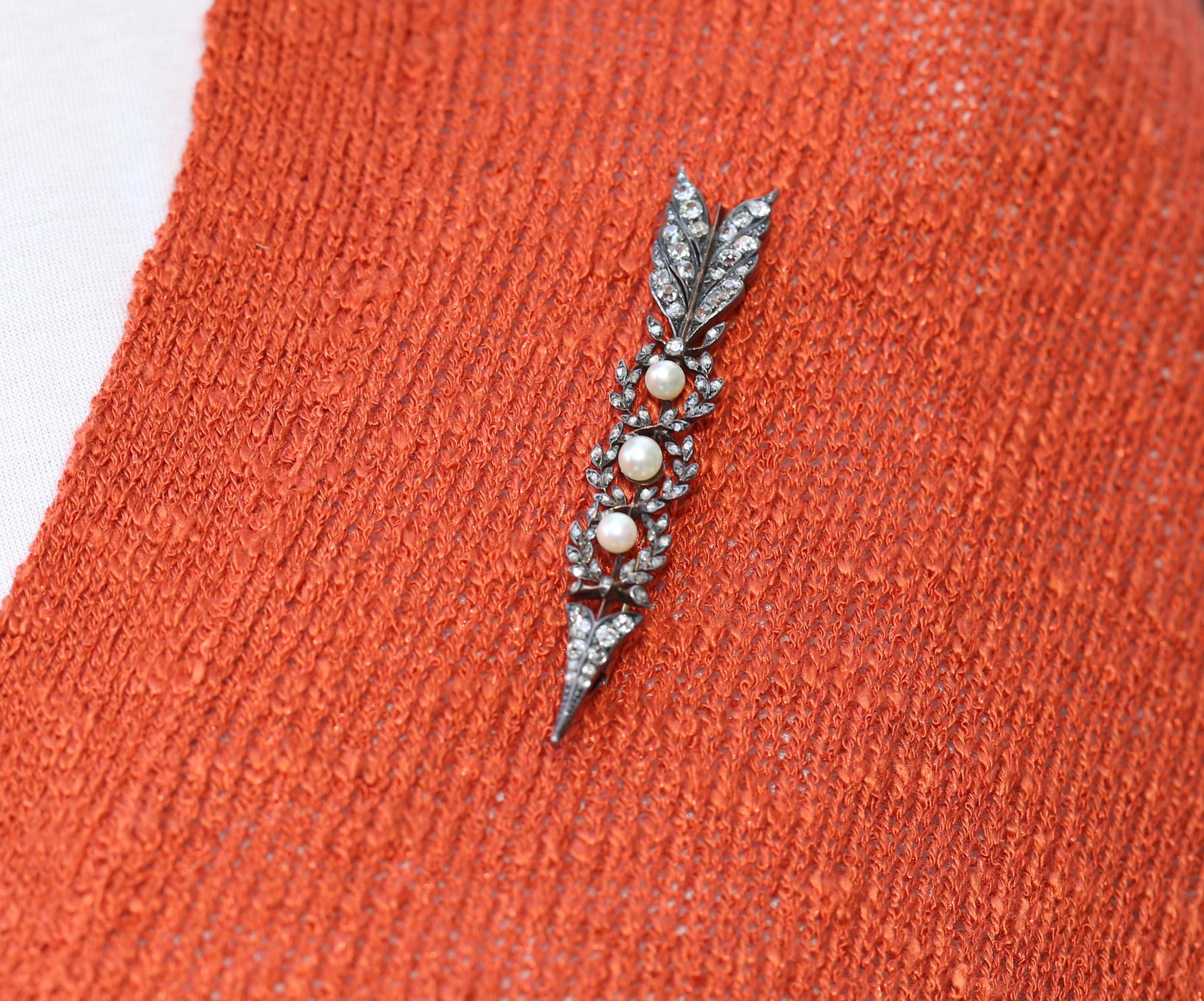 Victorian Arrow Unisex Brooch Diamonds Pearls Gold Silver Original Box, 1895 For Sale 4
