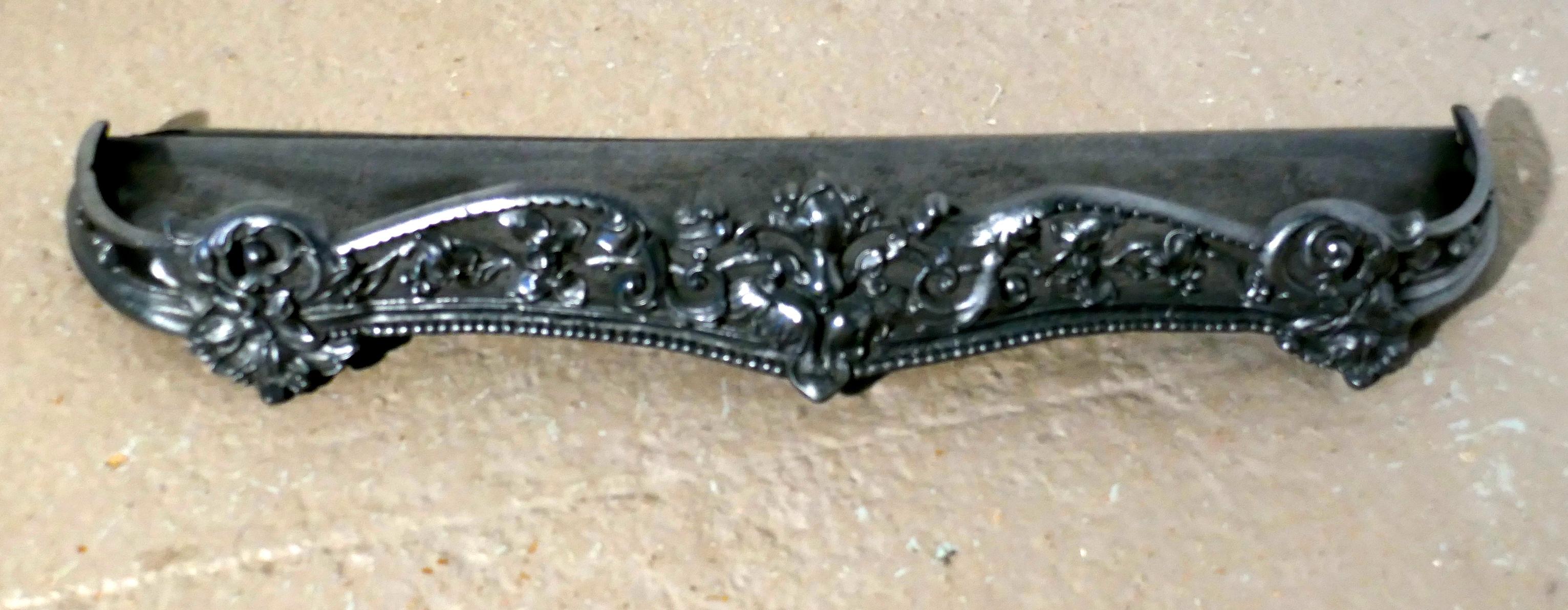 Style Adam Grille de chien en fonte de style victorien Art Nouveau en vente