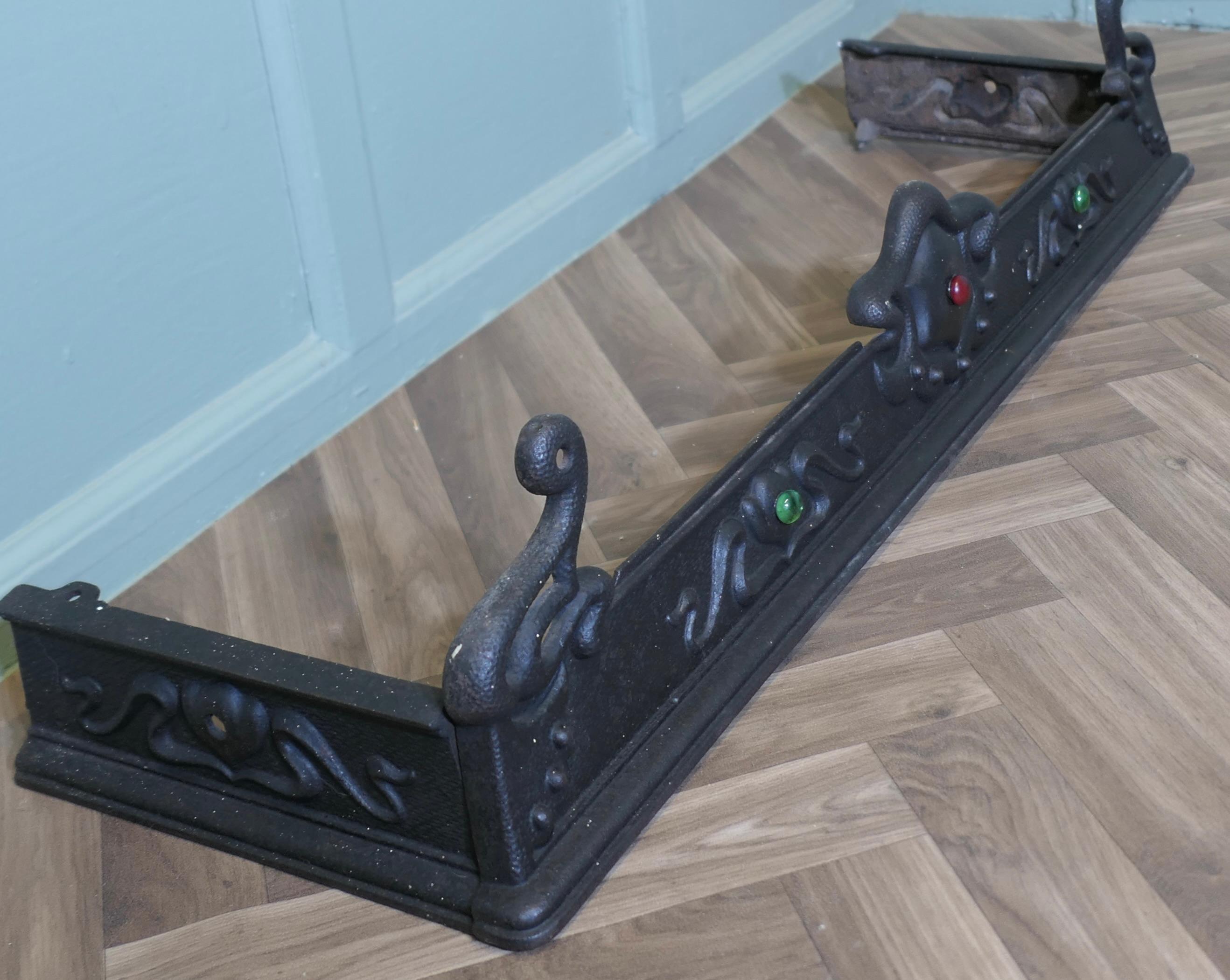19th Century Victorian Art Nouveau Cast Iron Fender This is a Good Victorian Fender For Sale