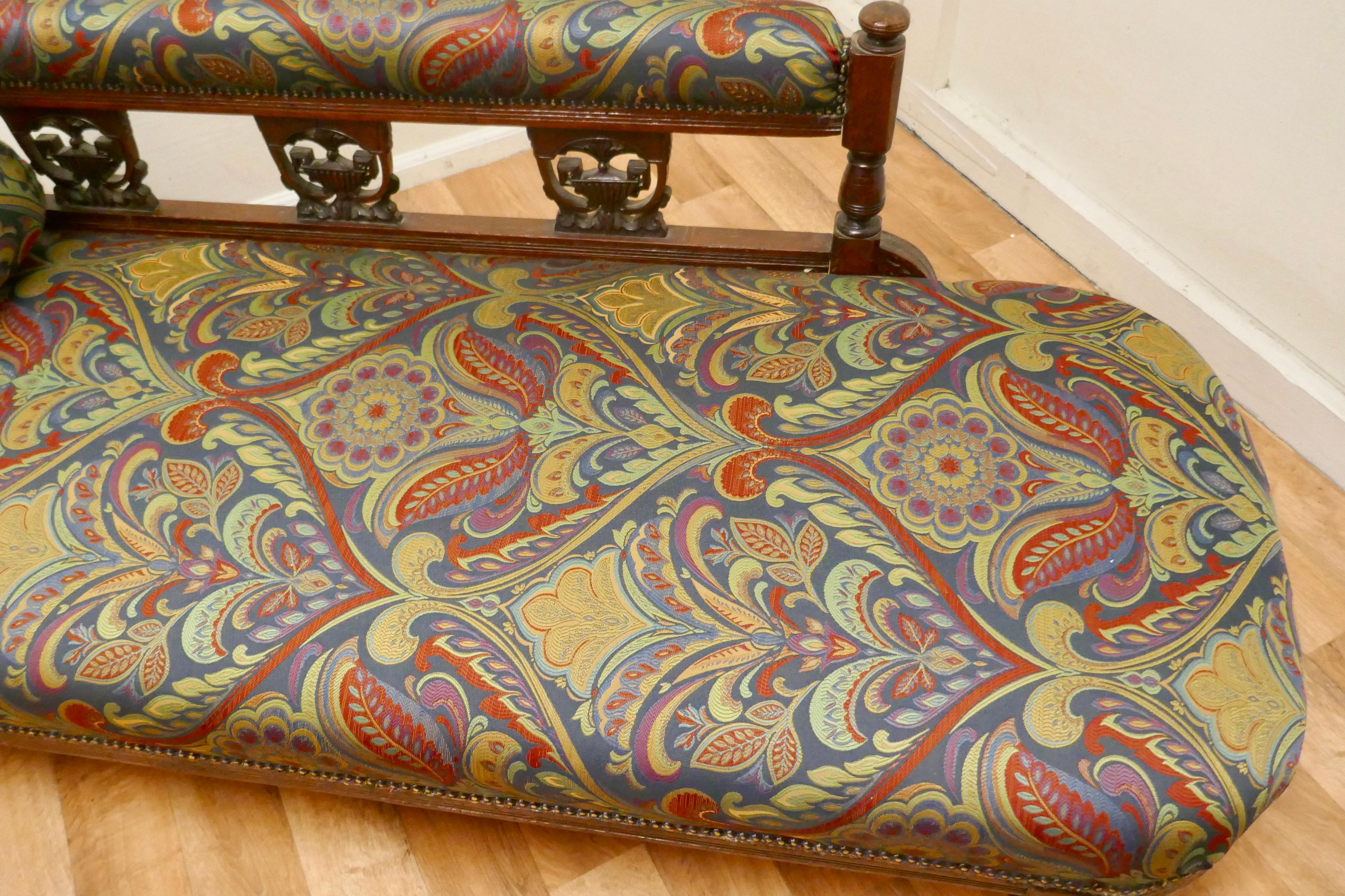 19th Century Victorian Art Nouveau Upholstered Chaise Longue For Sale