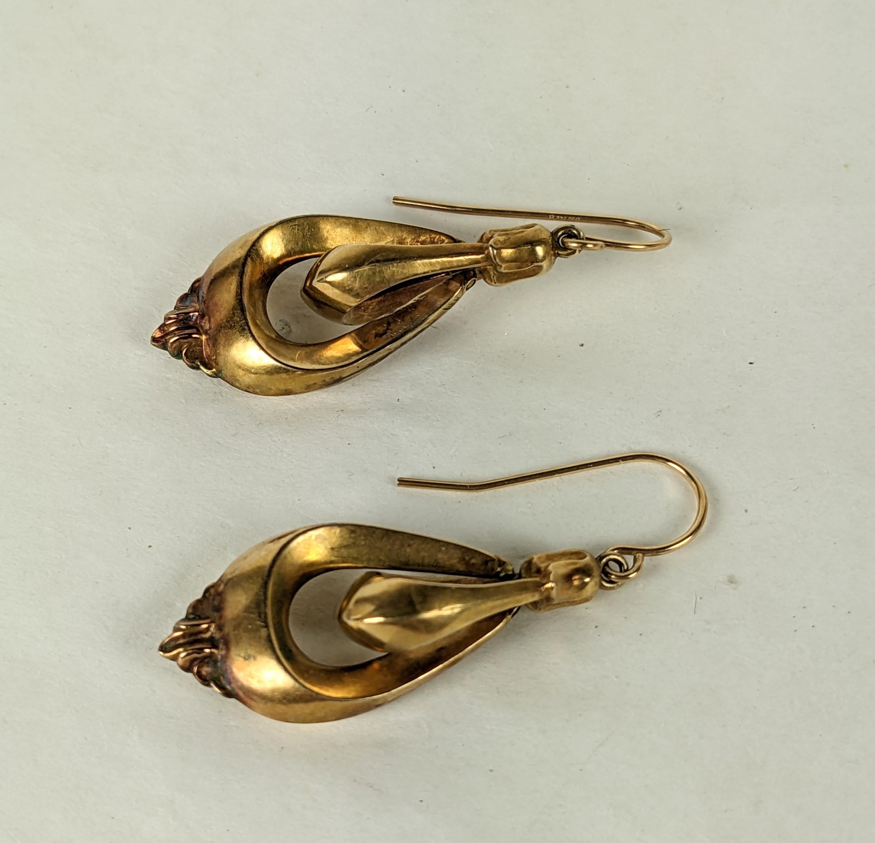 Orecchini d'oro articolati vittoriani in vendita 1