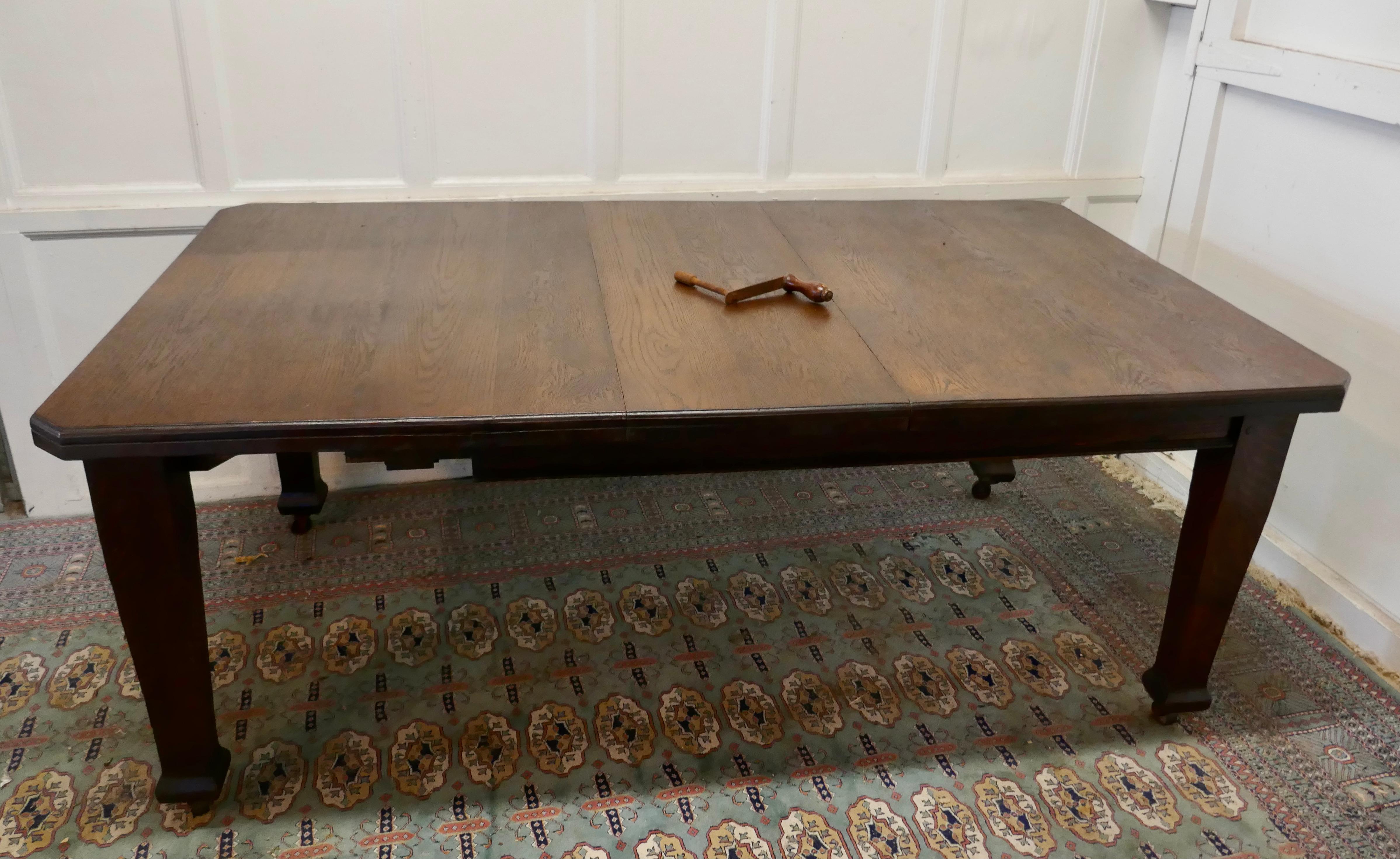 victorian wind out dining table
