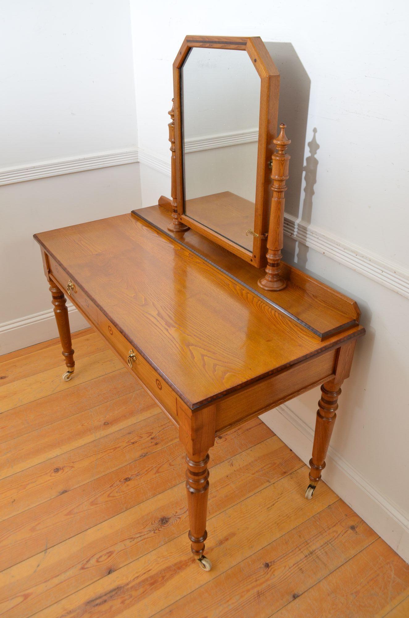 Victorian Ash Inlaid Dressing Table In Good Condition For Sale In Whaley Bridge, GB