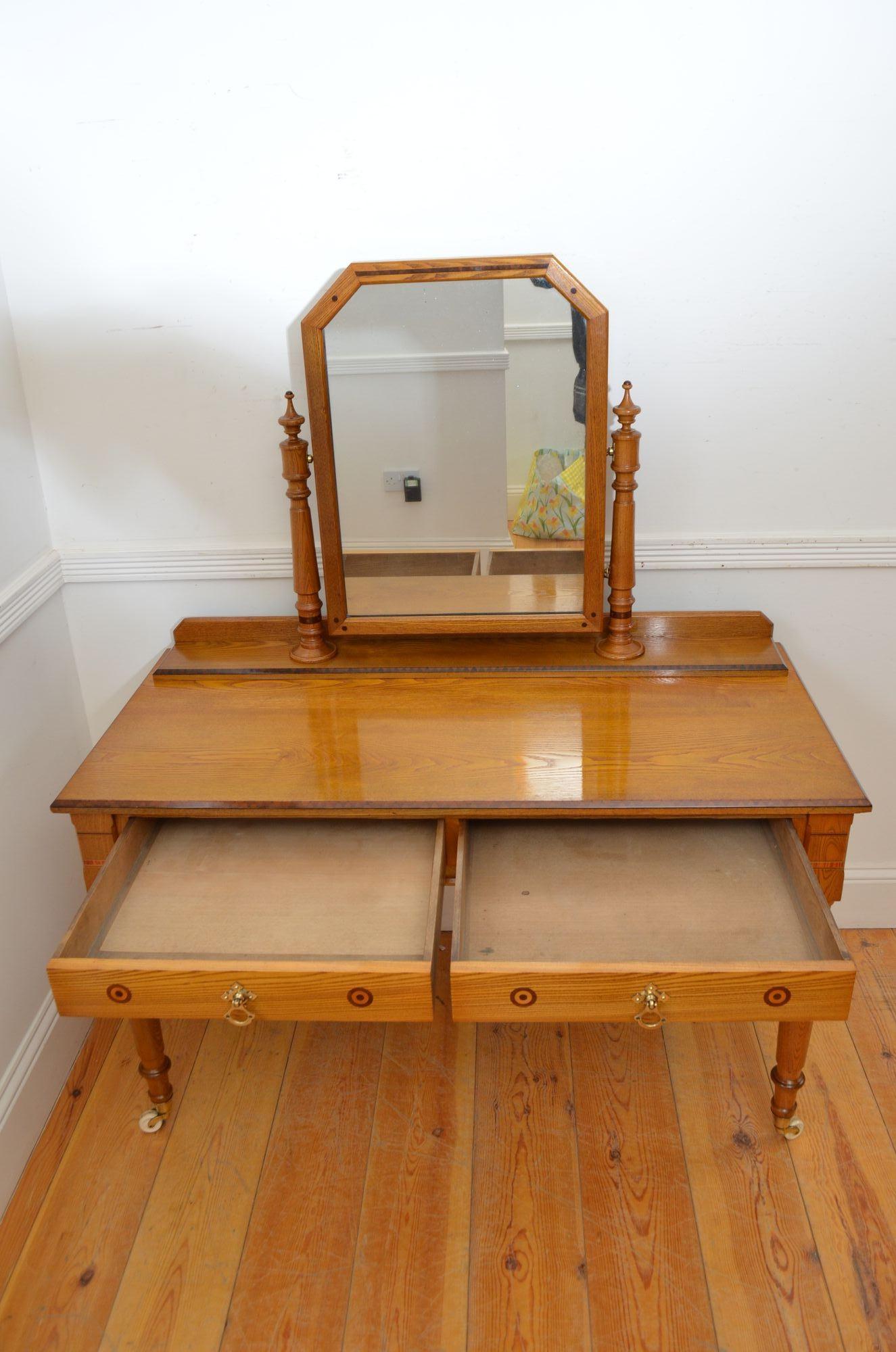 Late 19th Century Victorian Ash Inlaid Dressing Table For Sale