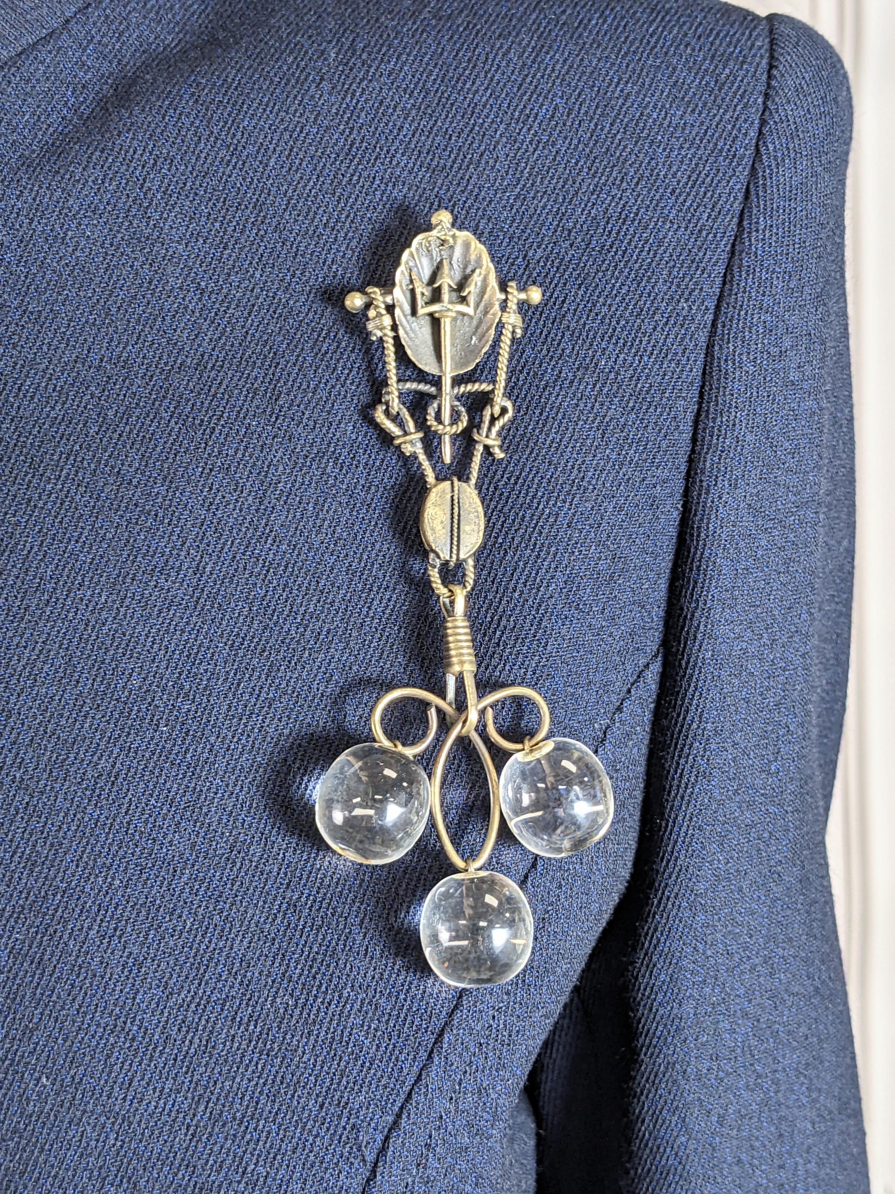Victorian Assemblage Fob Brooch. Studio VL en vente 2